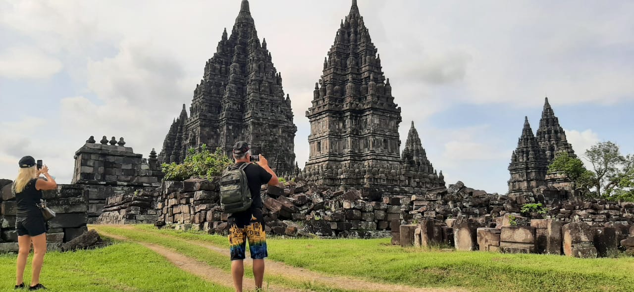 Рассвет на вулкане,храм Боробудур и храм Прамбанан (16/22)