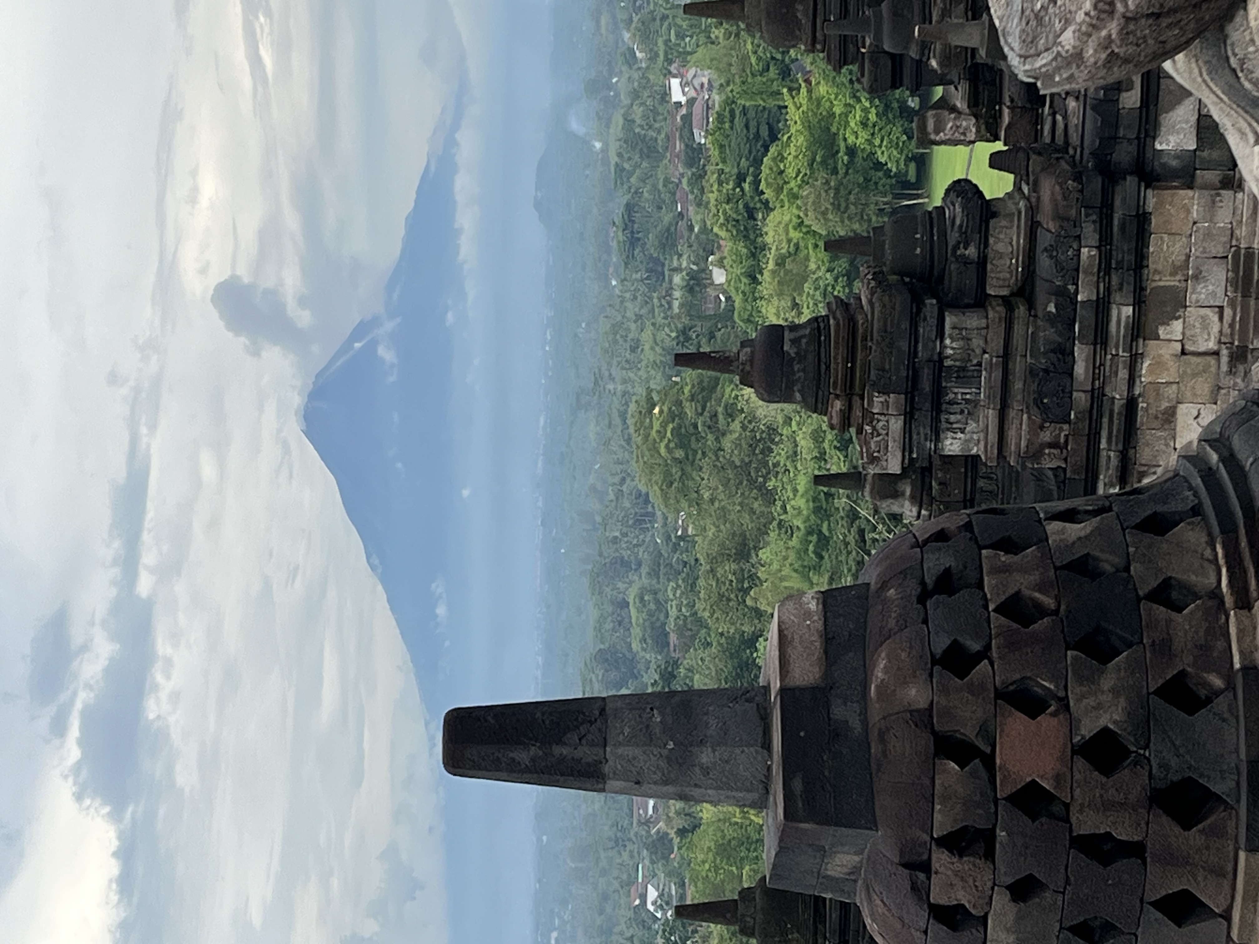 Рассвет на вулкане,храм Боробудур и храм Прамбанан (7/22)