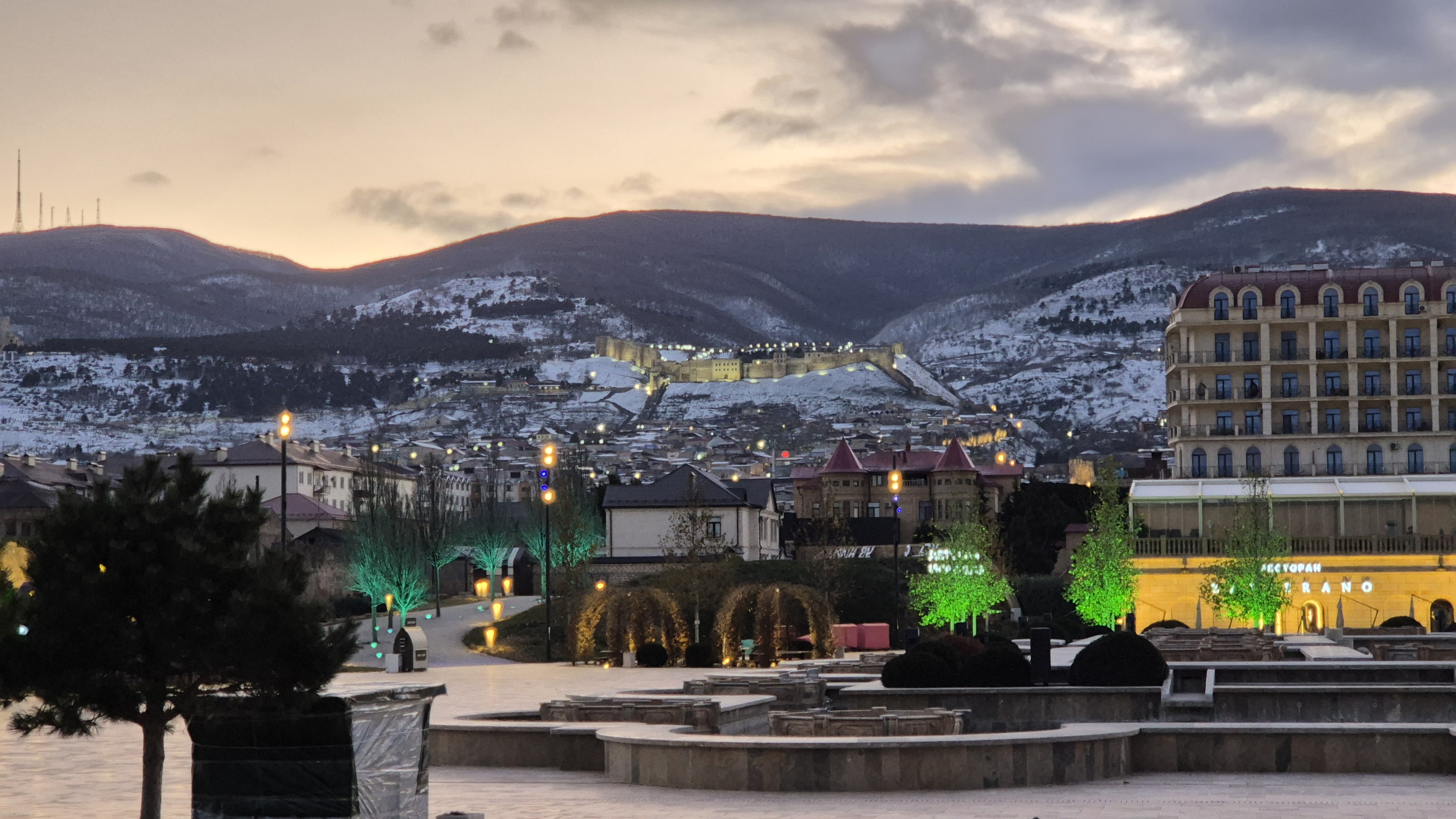 Затерянные в горах 4 дня (7/31)