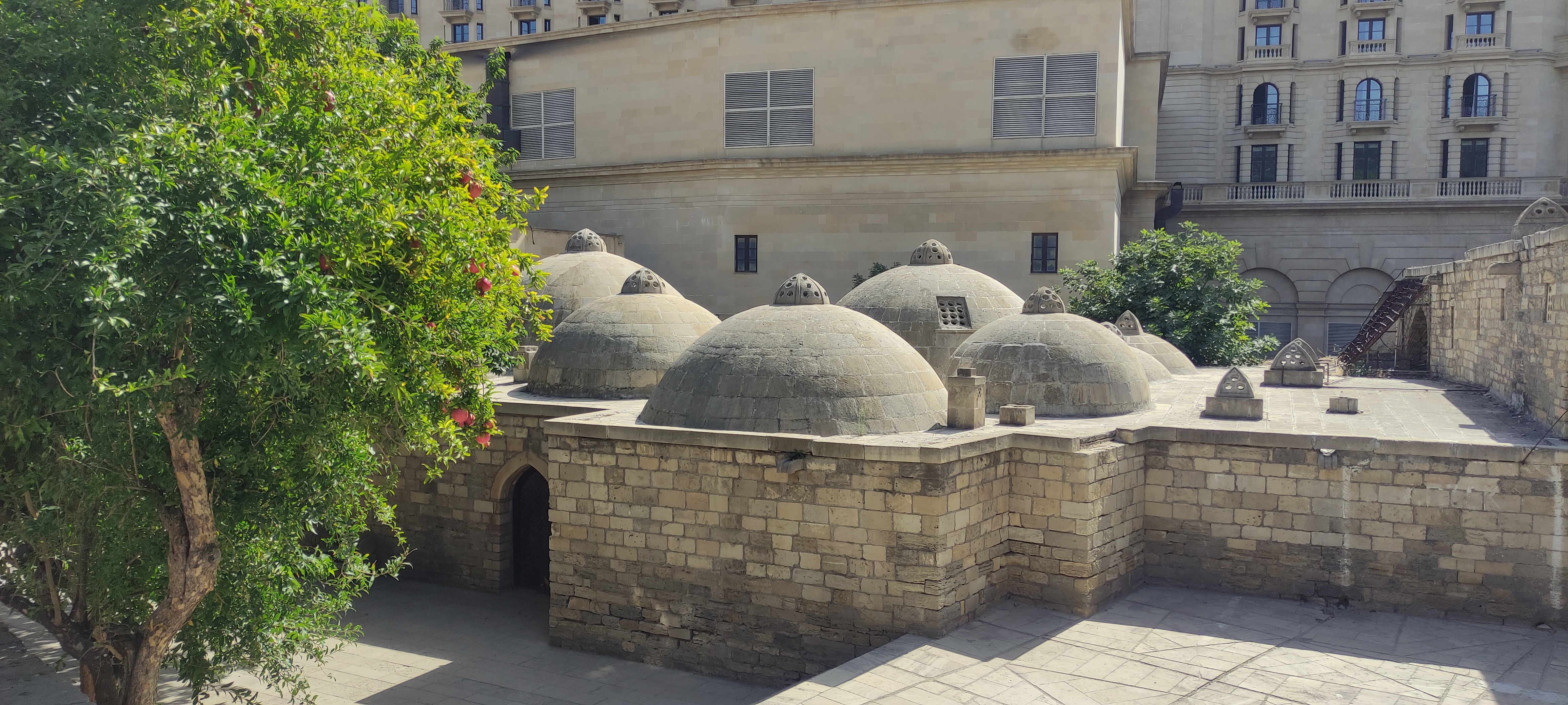 Старый город и современный Баку - в деталях (11/23)