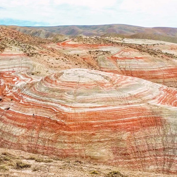 Розовое озеро, Марсианские горы, Храм огня, горящий Янардаг, Бешбармаг и черная икра