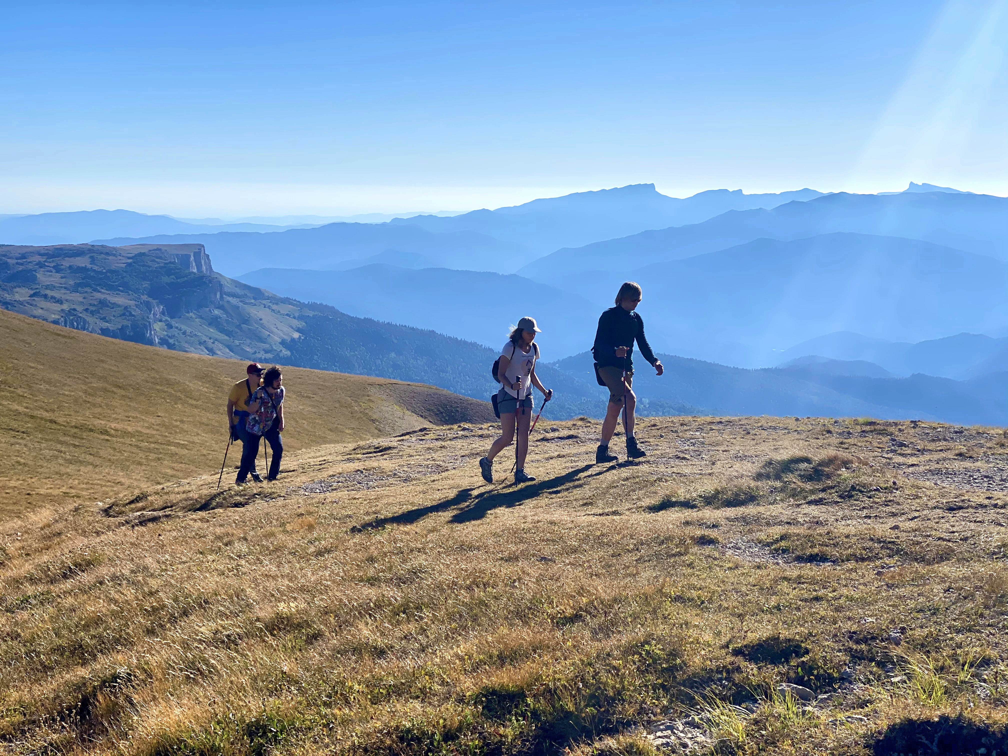 30й экспресс. Через горы к морю. Восхождение г. Оштен (11/36)