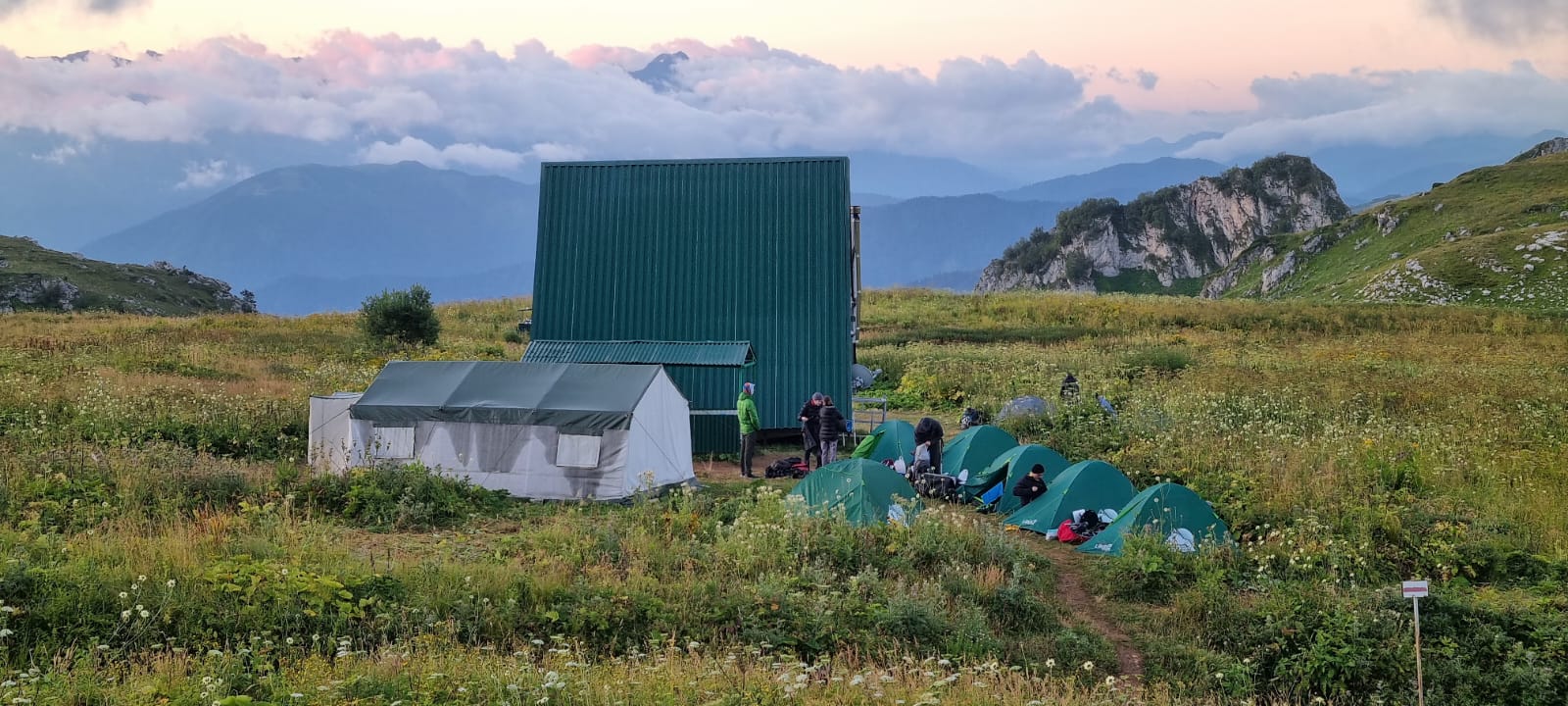 30й экспресс. Через горы к морю. Восхождение г. Оштен (8/36)