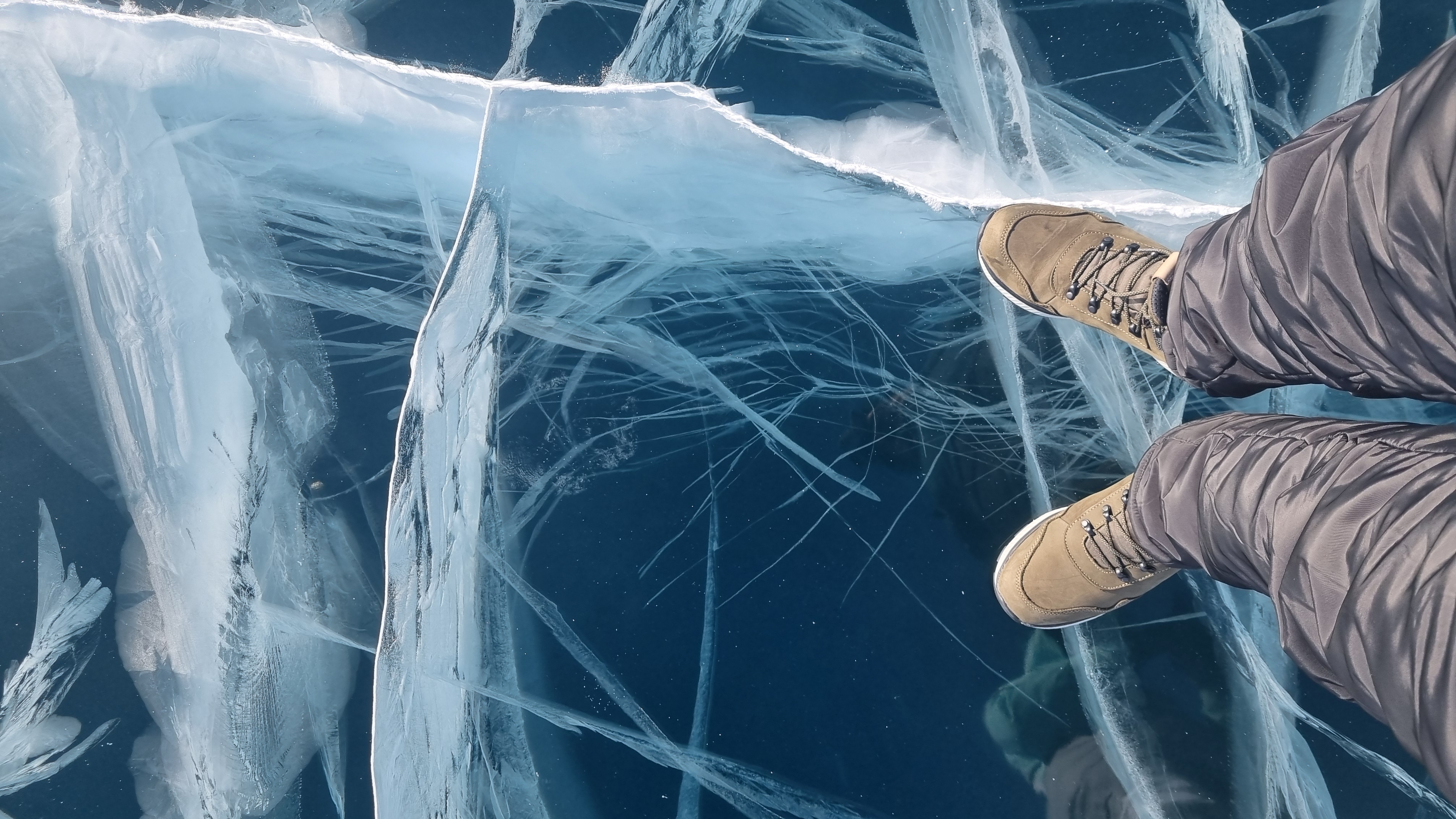 Байкал. 2 Берега Большого моря (37/90)