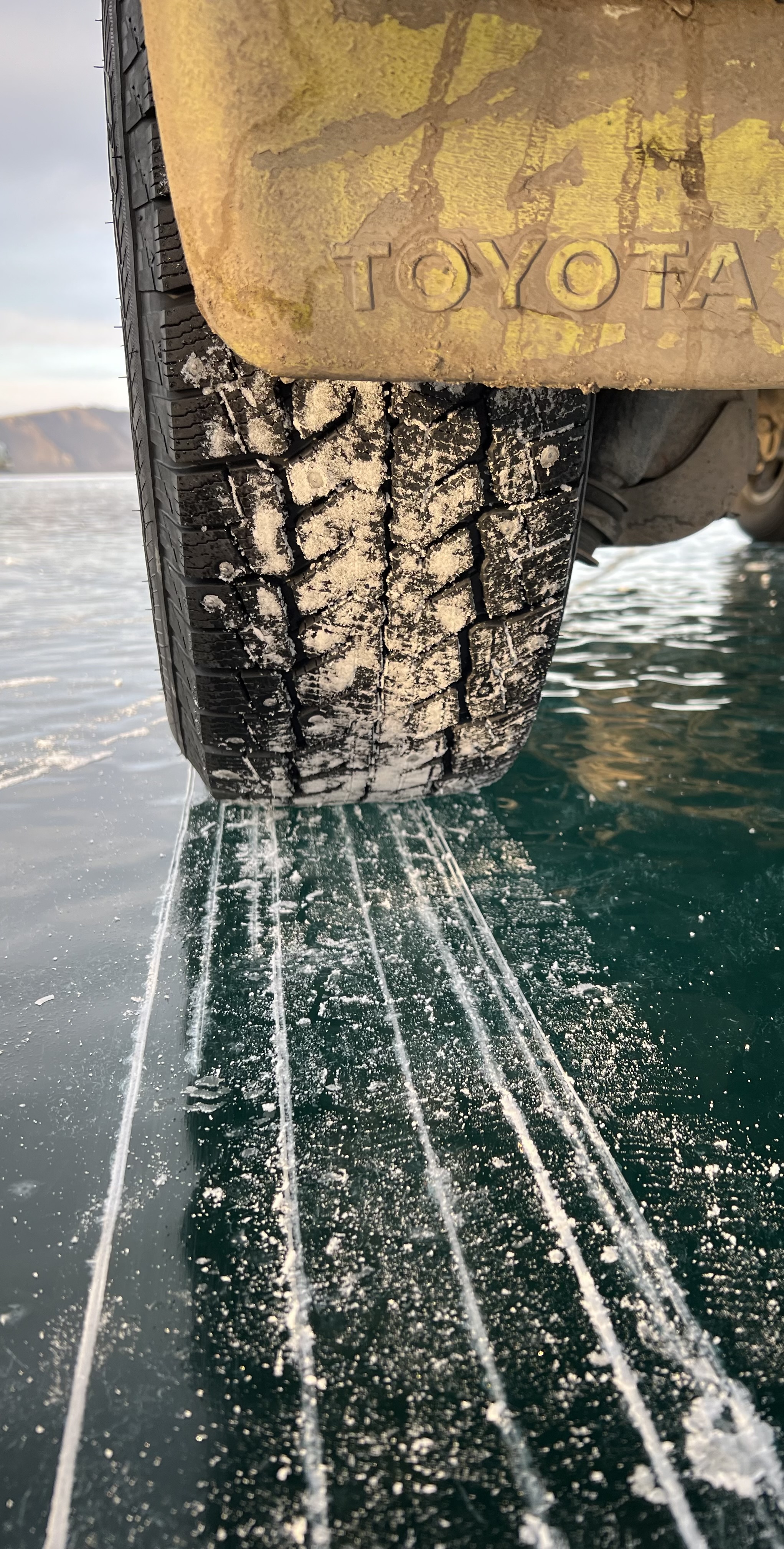 Байкал. 2 Берега Большого моря (3/90)