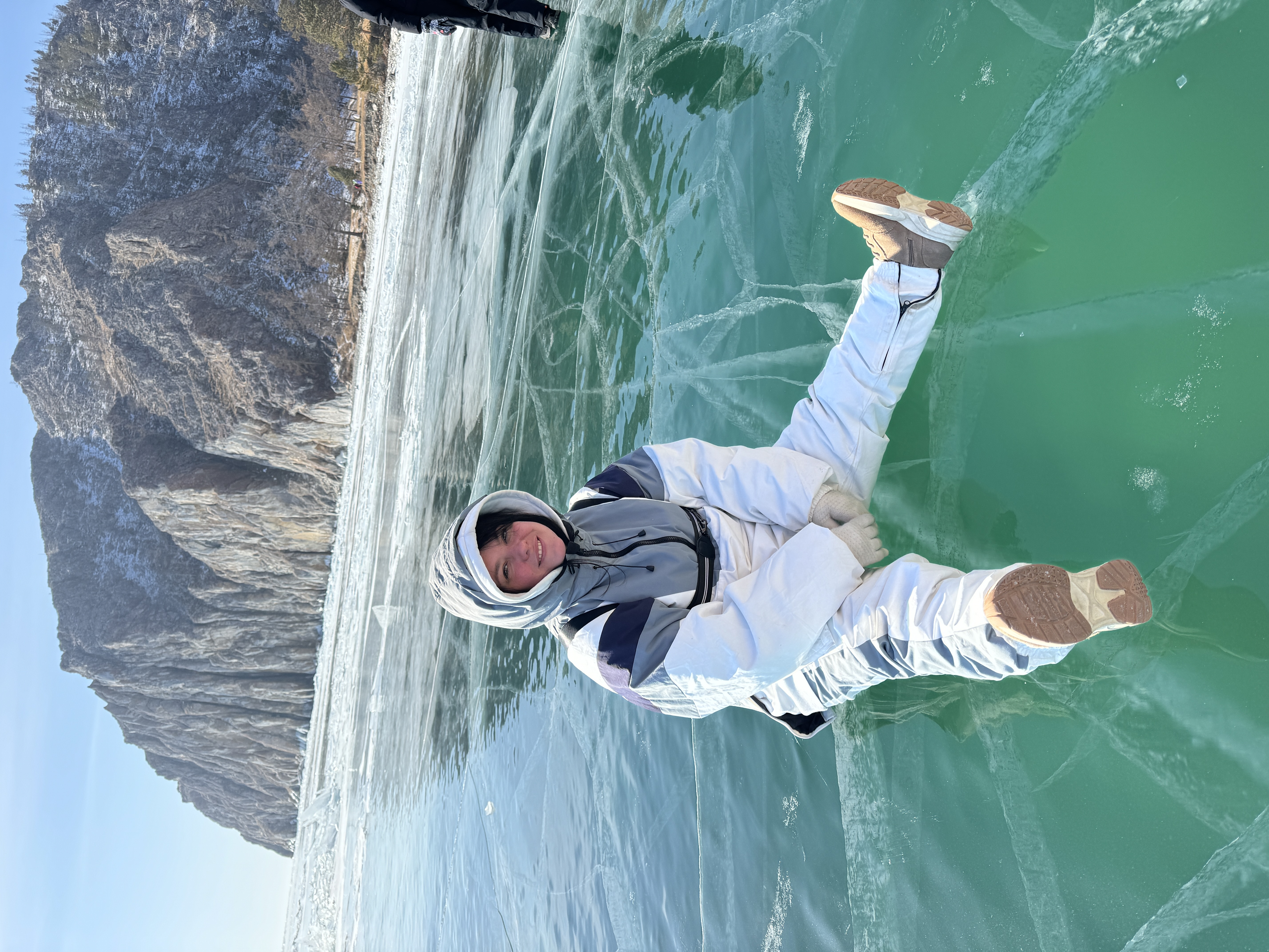 Байкал. 2 Берега Большого моря (26/90)