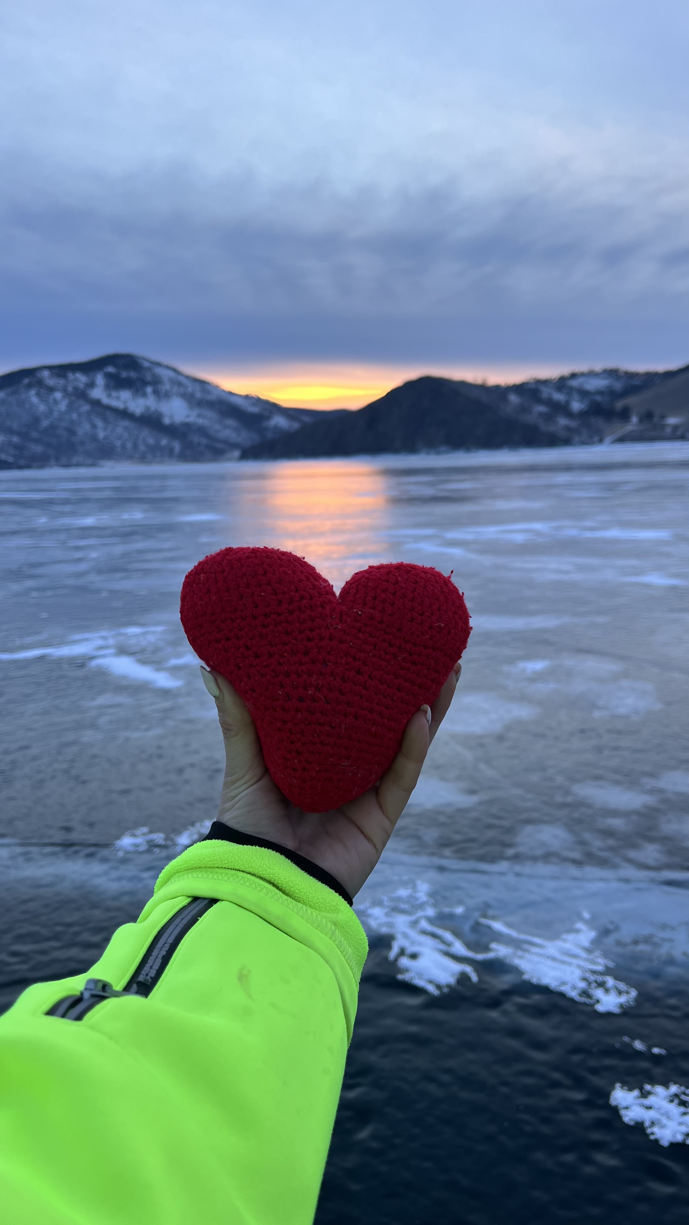 Байкал. 2 Берега Большого моря (31/90)