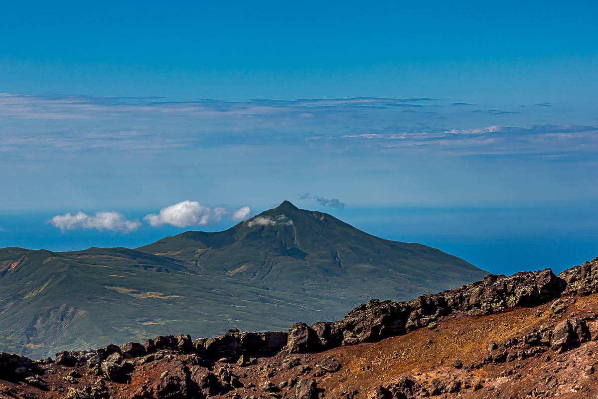 Три вулкана Курильских островов. Путешествие на другую планету (102/138)