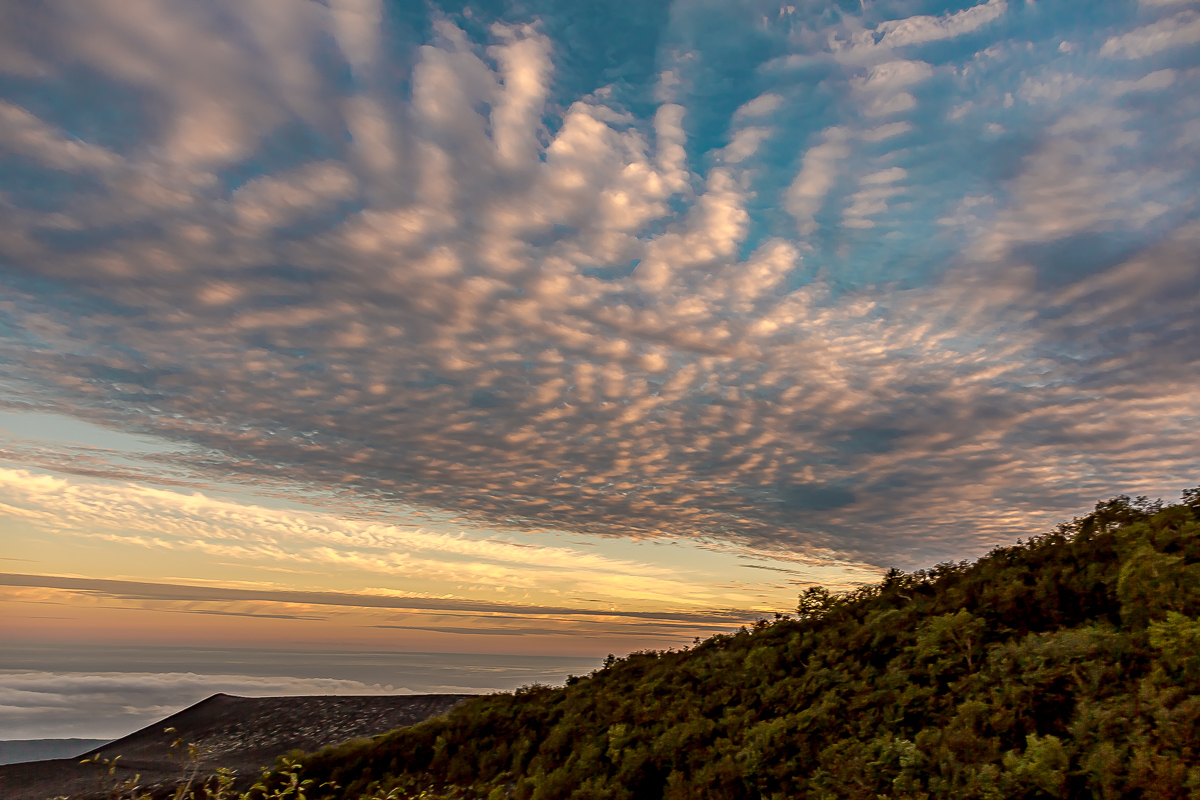 Три вулкана Курильских островов. Путешествие на другую планету (94/138)