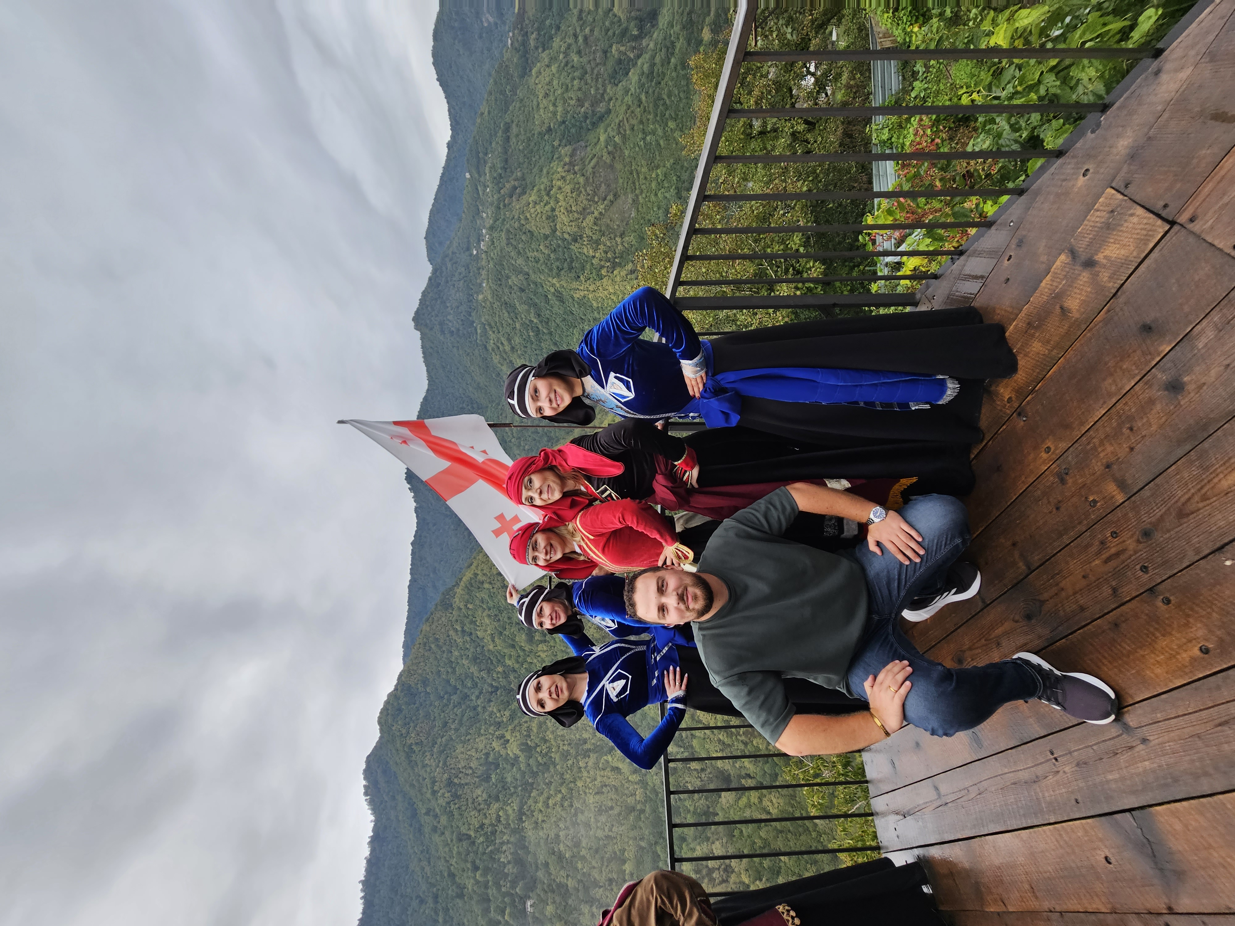 Водопады, горы, вино и танцы. Колоритная Аджария (13/22)