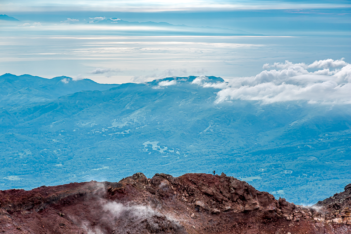 Три вулкана Курильских островов. Путешествие на другую планету (58/138)