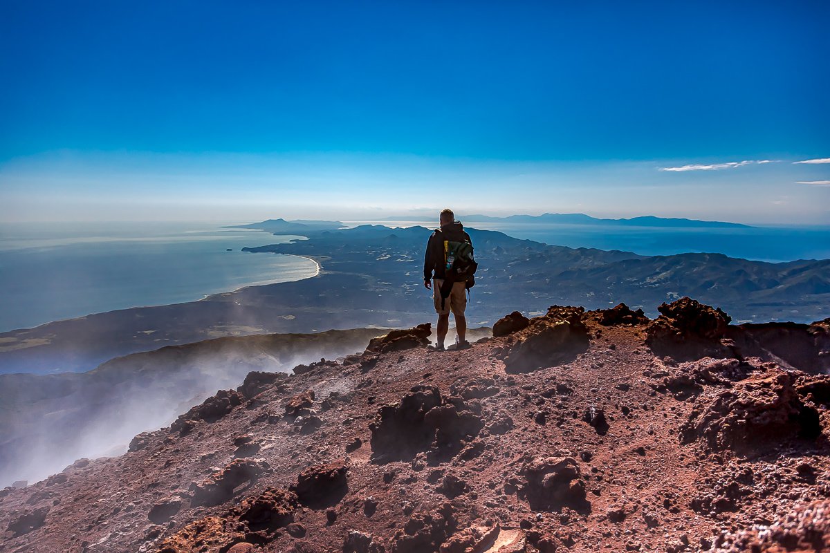 Три вулкана Курильских островов. Путешествие на другую планету (103/138)