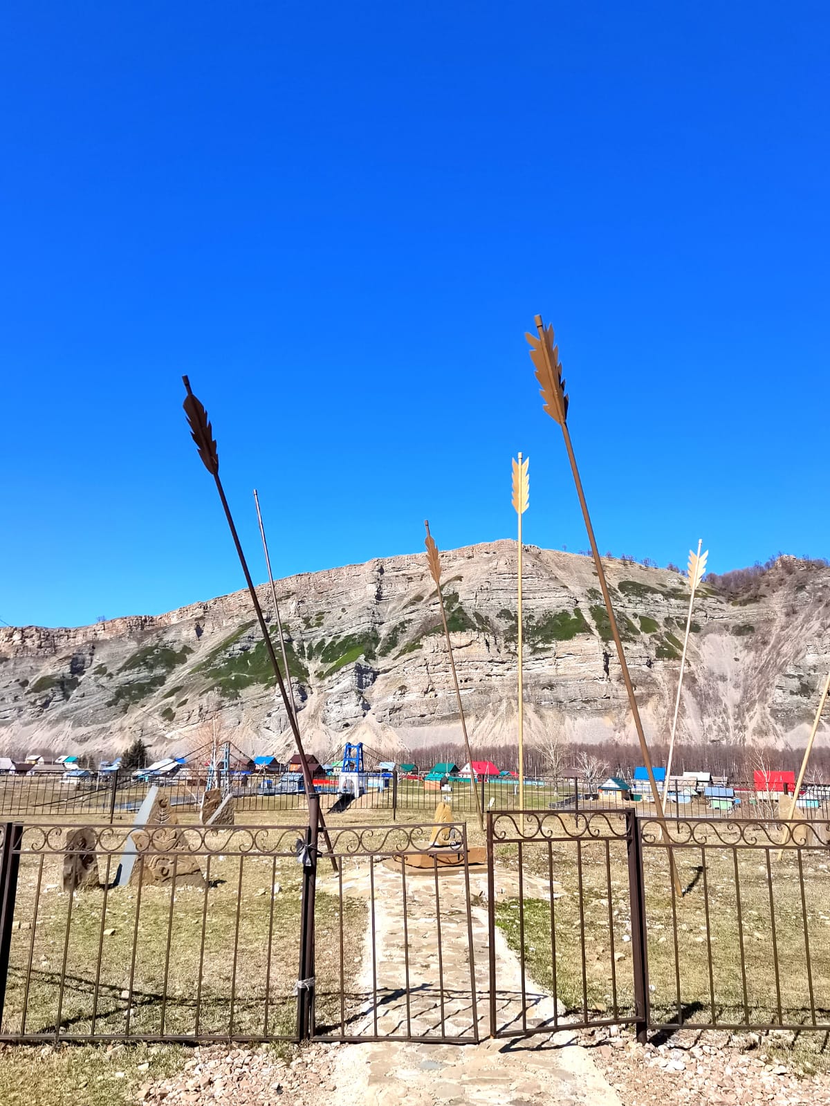 В гости к жеребятам (6/13)