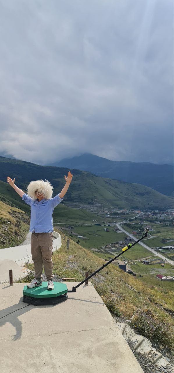 Лайт. - Ешь. Восхищайся. Люби. Путешествие по Кавказу. (17/40)