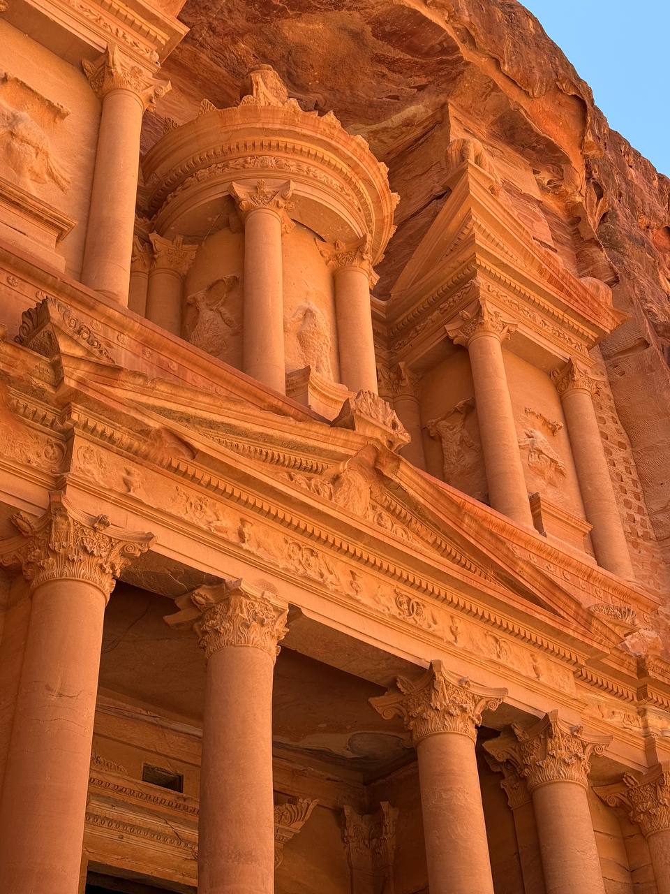 Петра и вечернее шоу