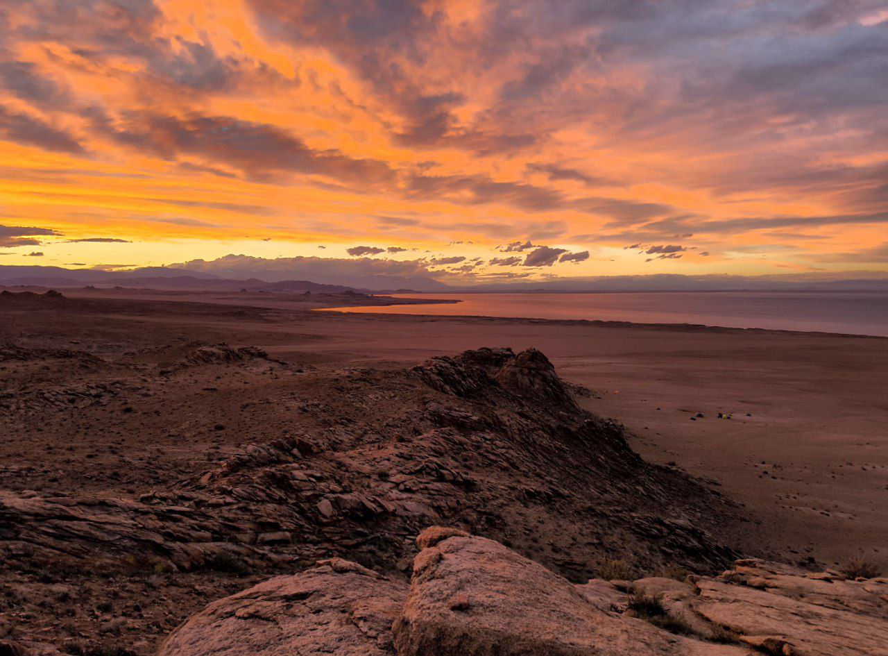 Цветущая Монголия. Озера и Барханы (16/47)