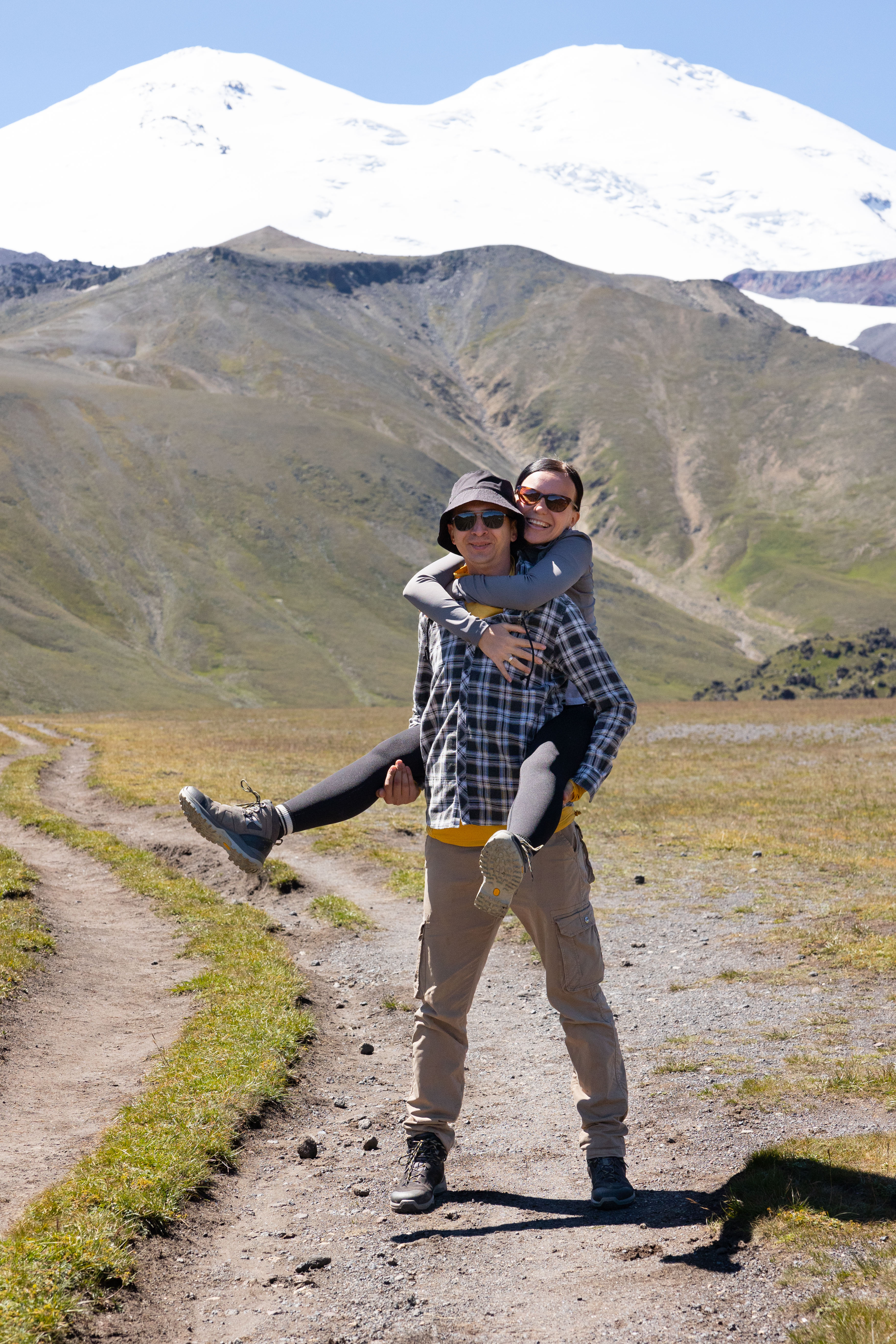 К подножию Эльбруса. Треккинг по самым красивым местам. (11/40)