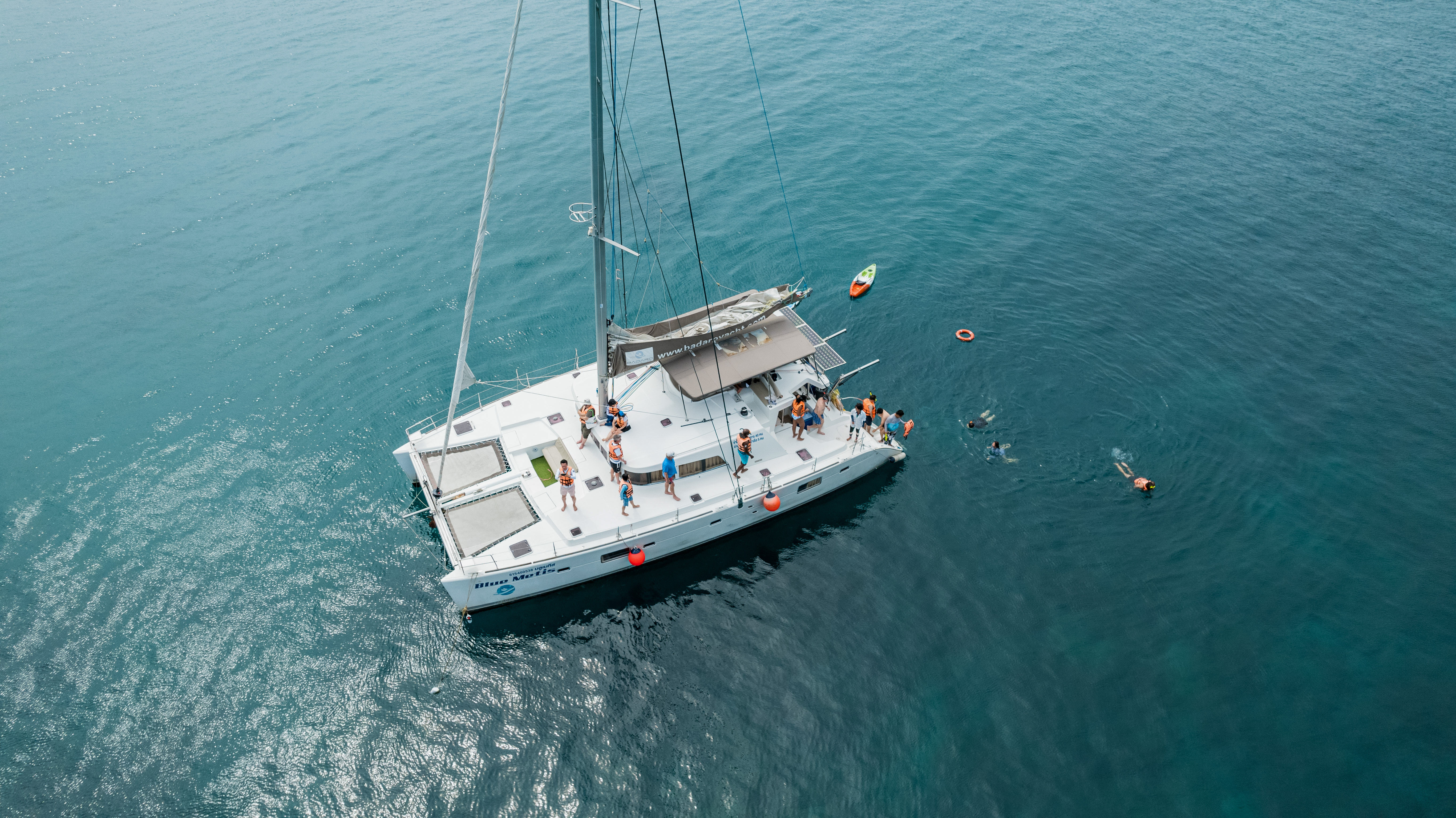 Тропический круиз в Рай Программа полного дневного морского похода (10/15)