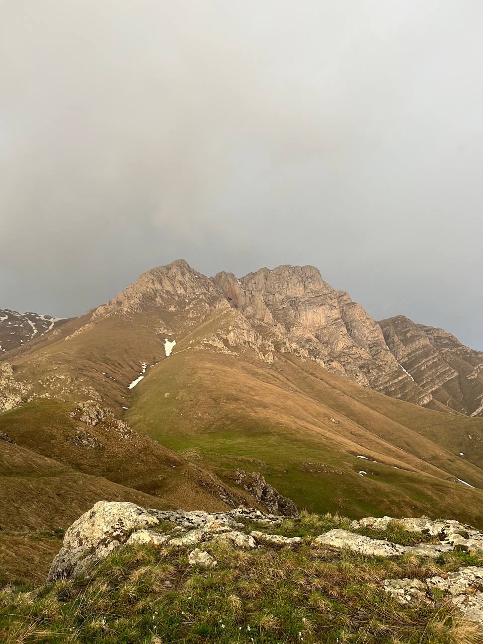 Дотянуться до небес: джип-тур на гору Хуступ (12/17)