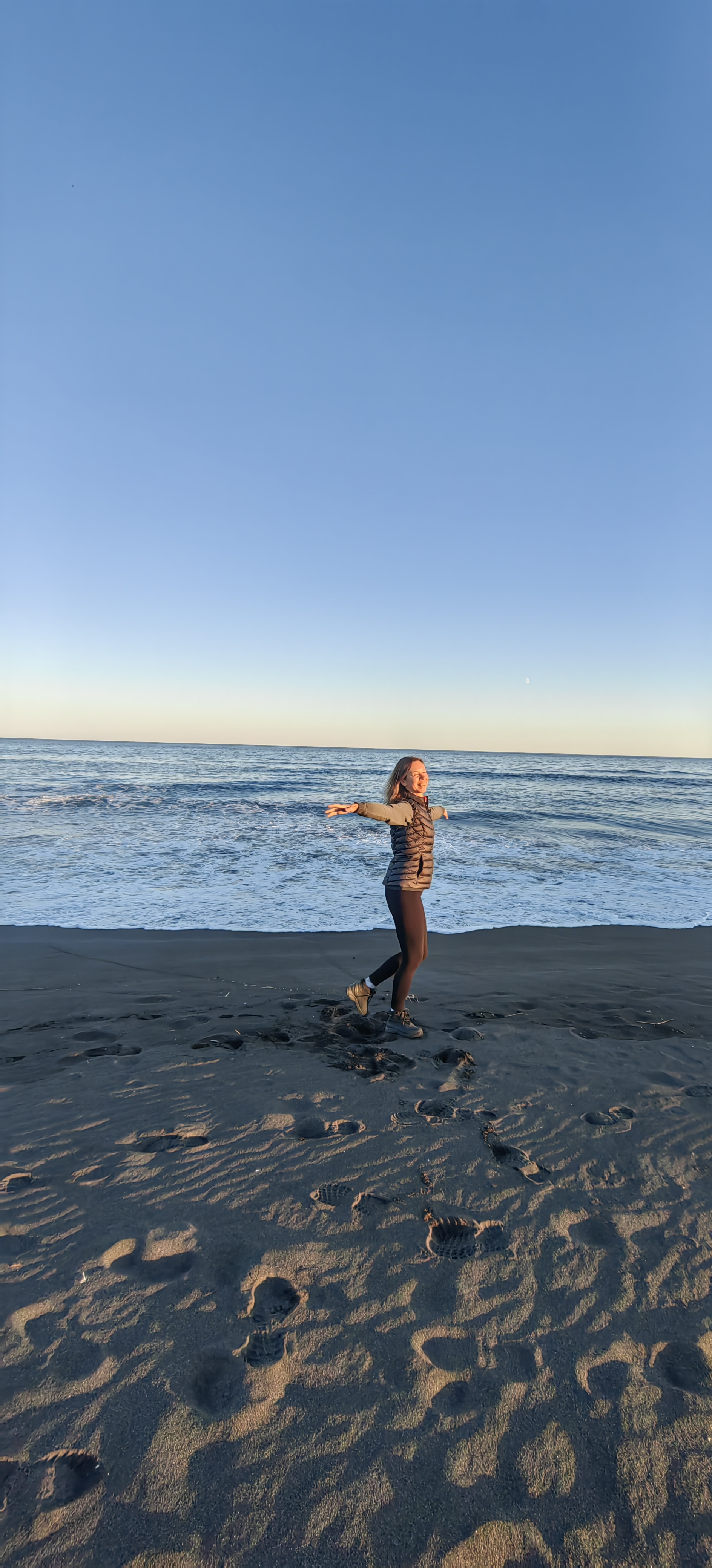 Пикник на Халактырском пляже (тур для компаний 2-4 чел.) (15/17)