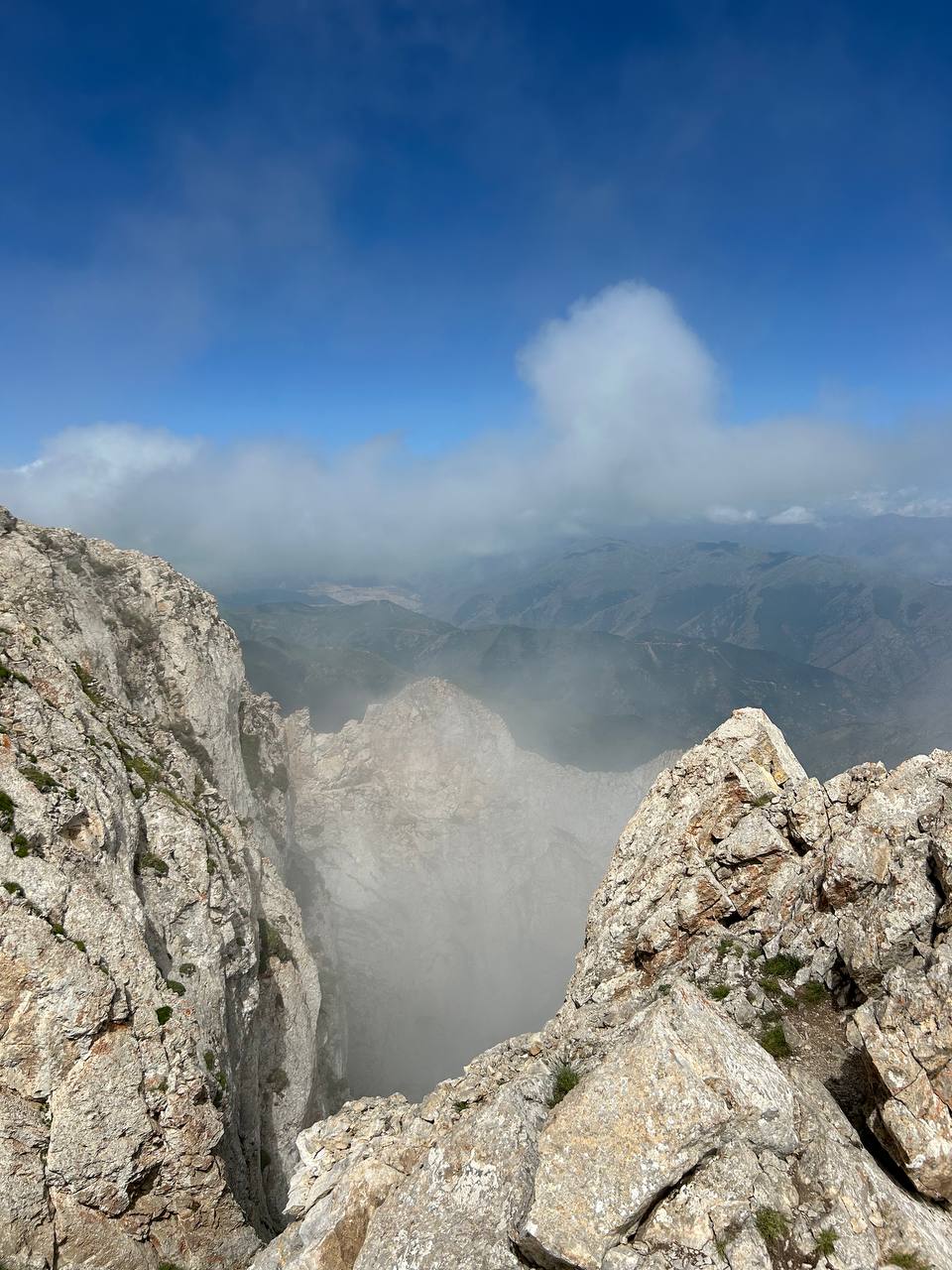Дотянуться до небес: джип-тур на гору Хуступ (13/17)