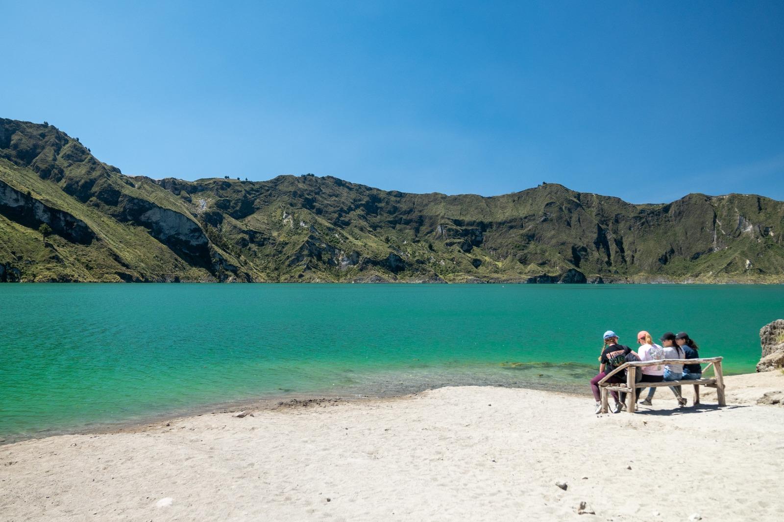 Quilotoa Lake adventure (6/13)