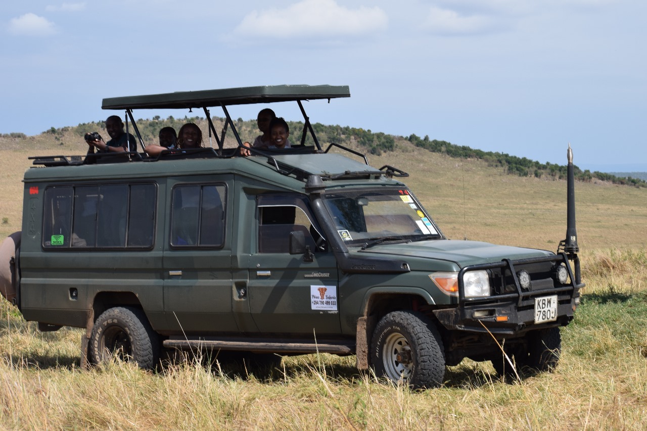 Maasai Mara Flying short and sweet safari (10/11)