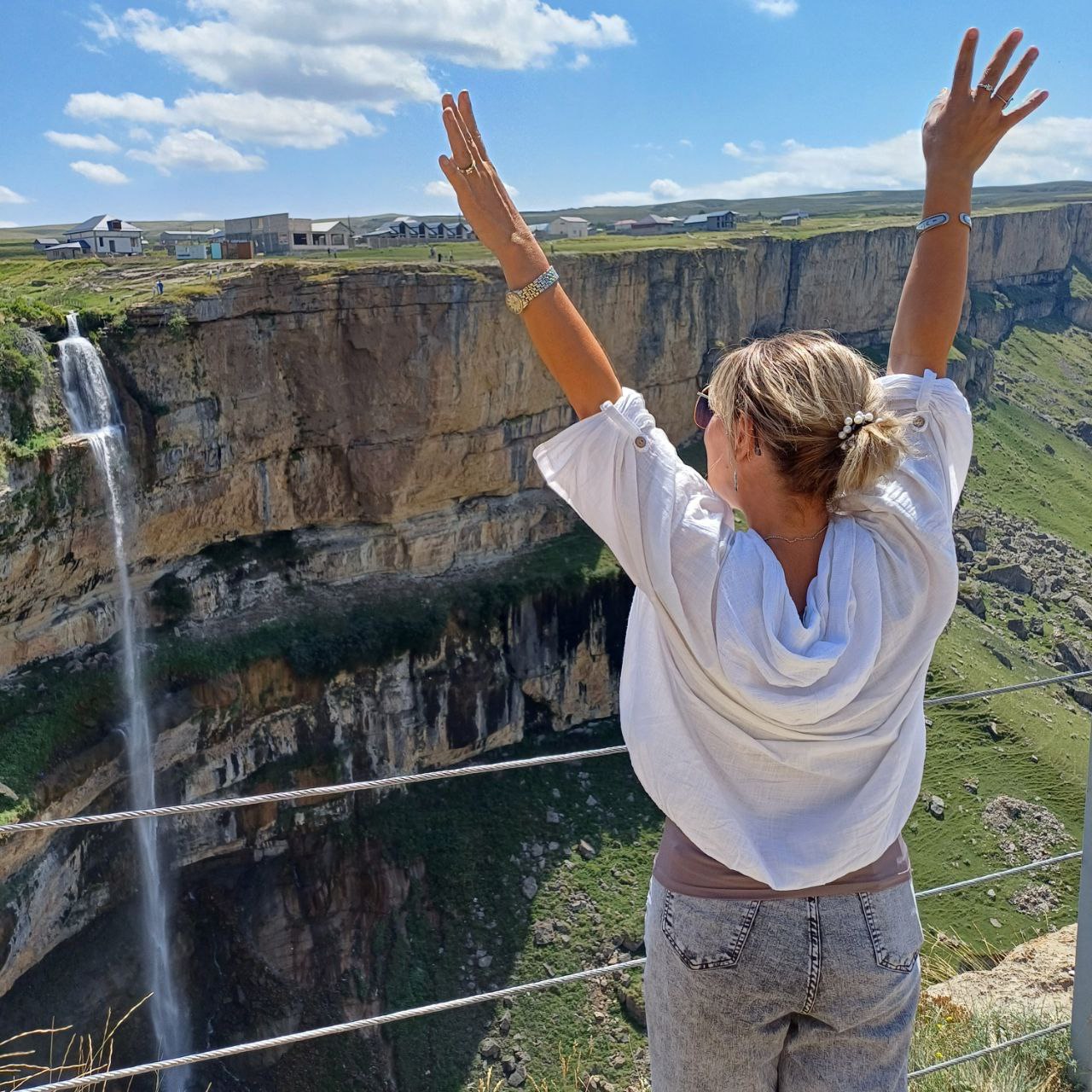Хунзах  водопады, плато Матлас и ущелье Каменная Чаща. Все включено (7/11)