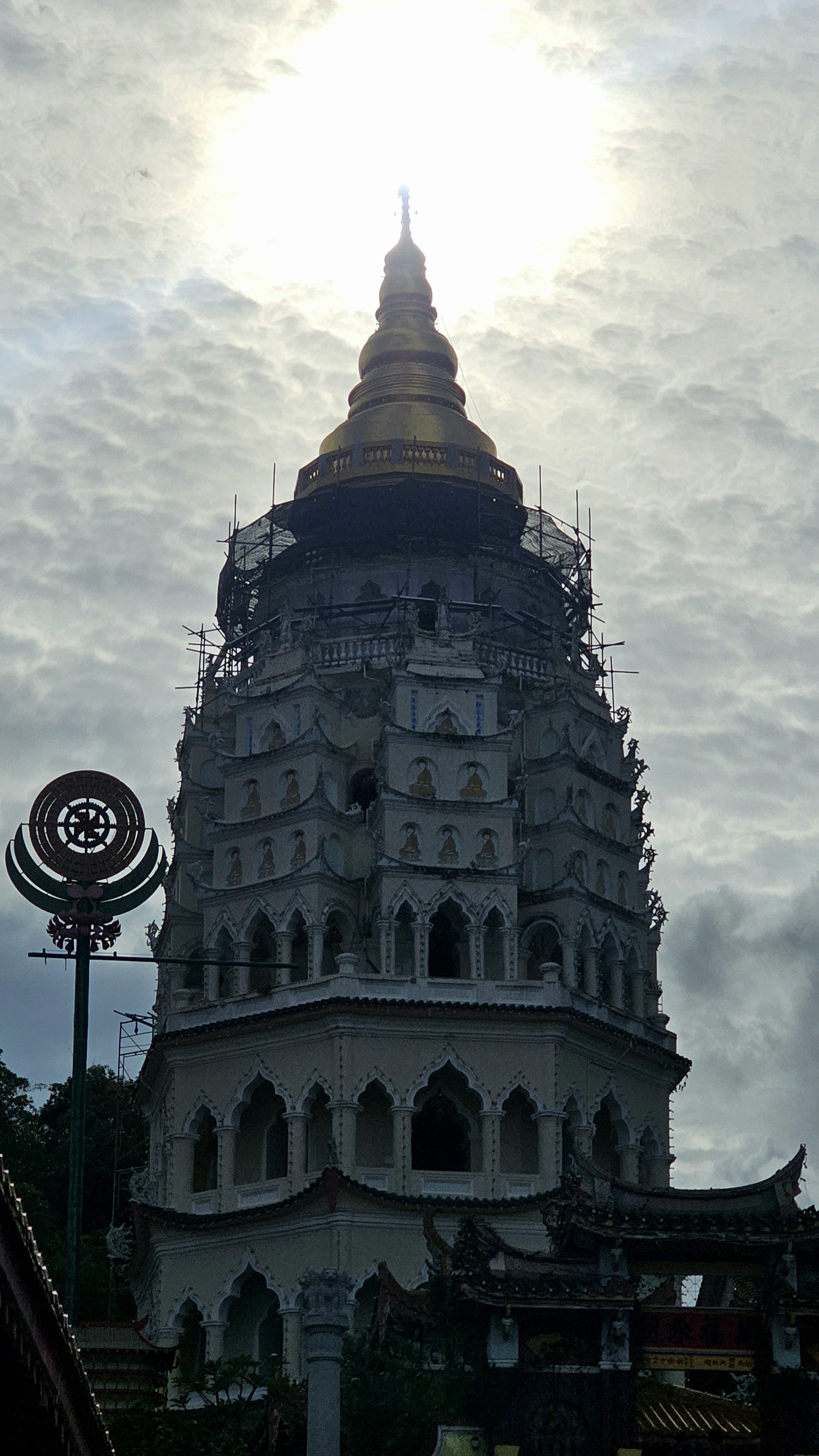 Малайзия: мегаполисы, горы и острова (13/27)