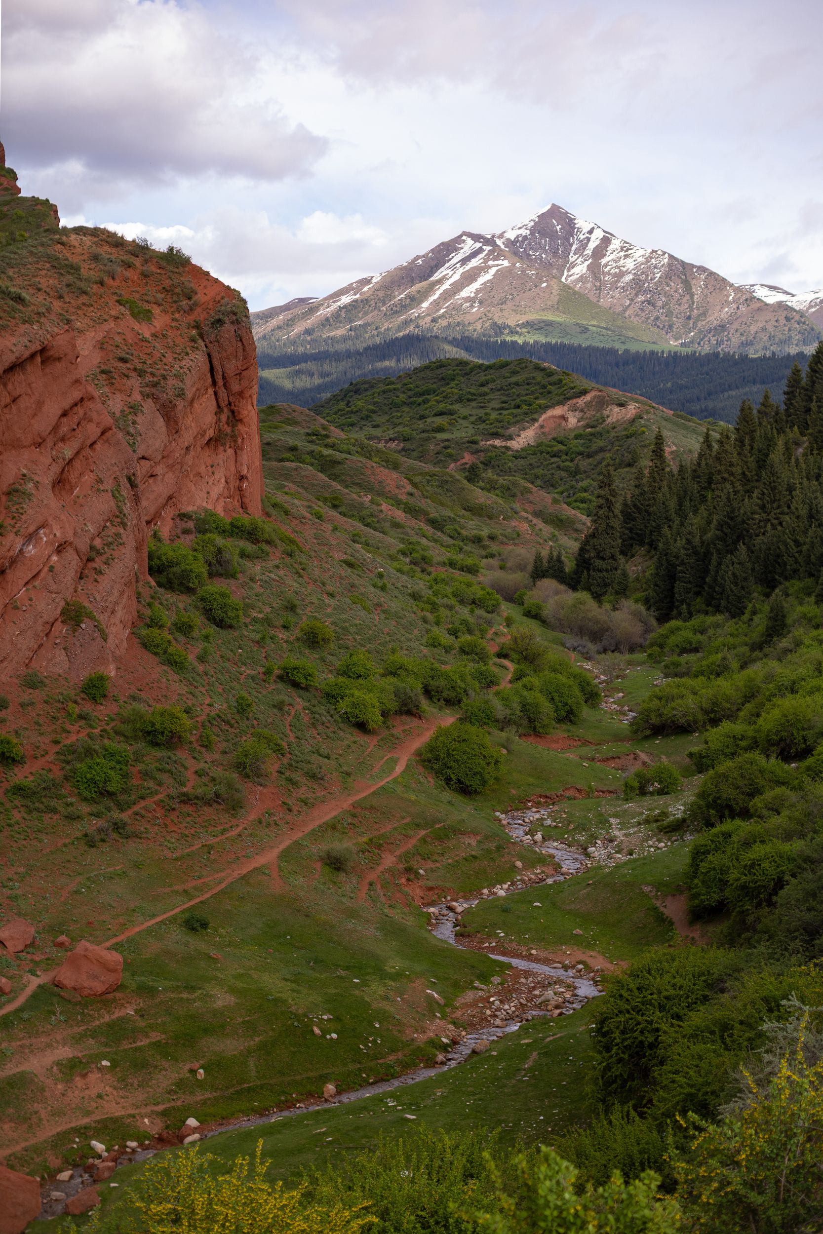 Солнечный Кыргызстан с профессиональным фотографом (11/45)