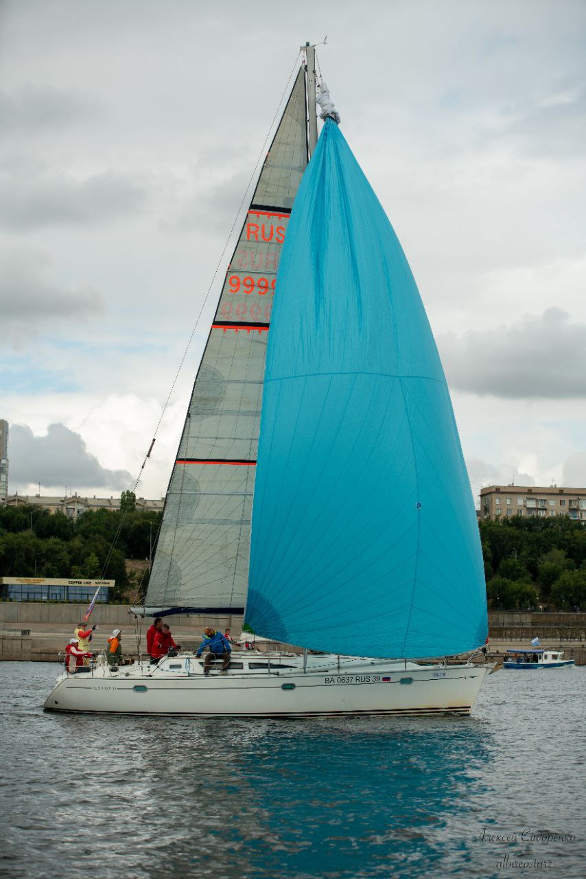 Откройте Волгоградское море на шикарной яхте Jeanneau 40. (12/42)