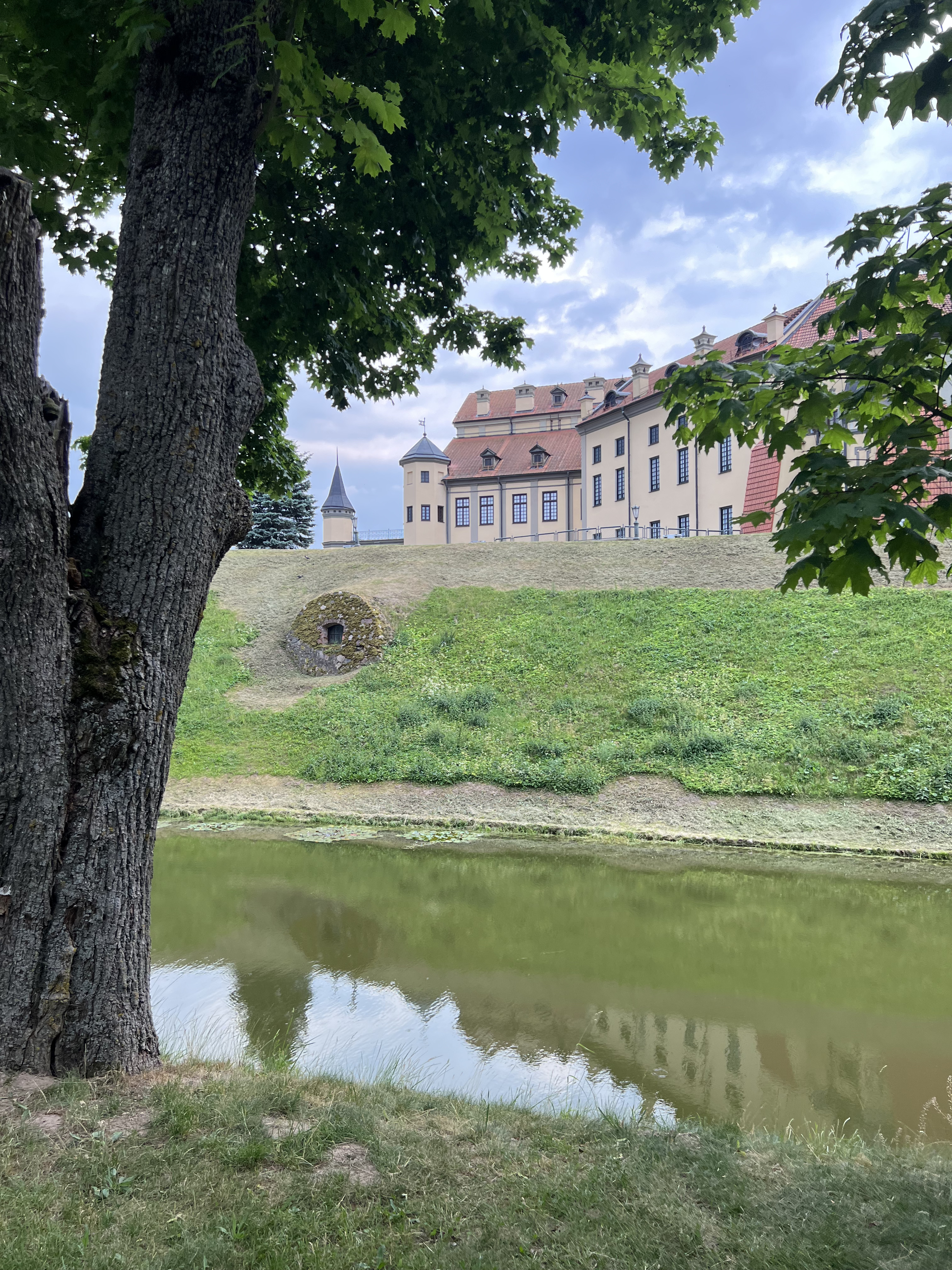 Беларусь: по-королевски и по-княжески + праздничный Уик-энд в Минске (36/47)