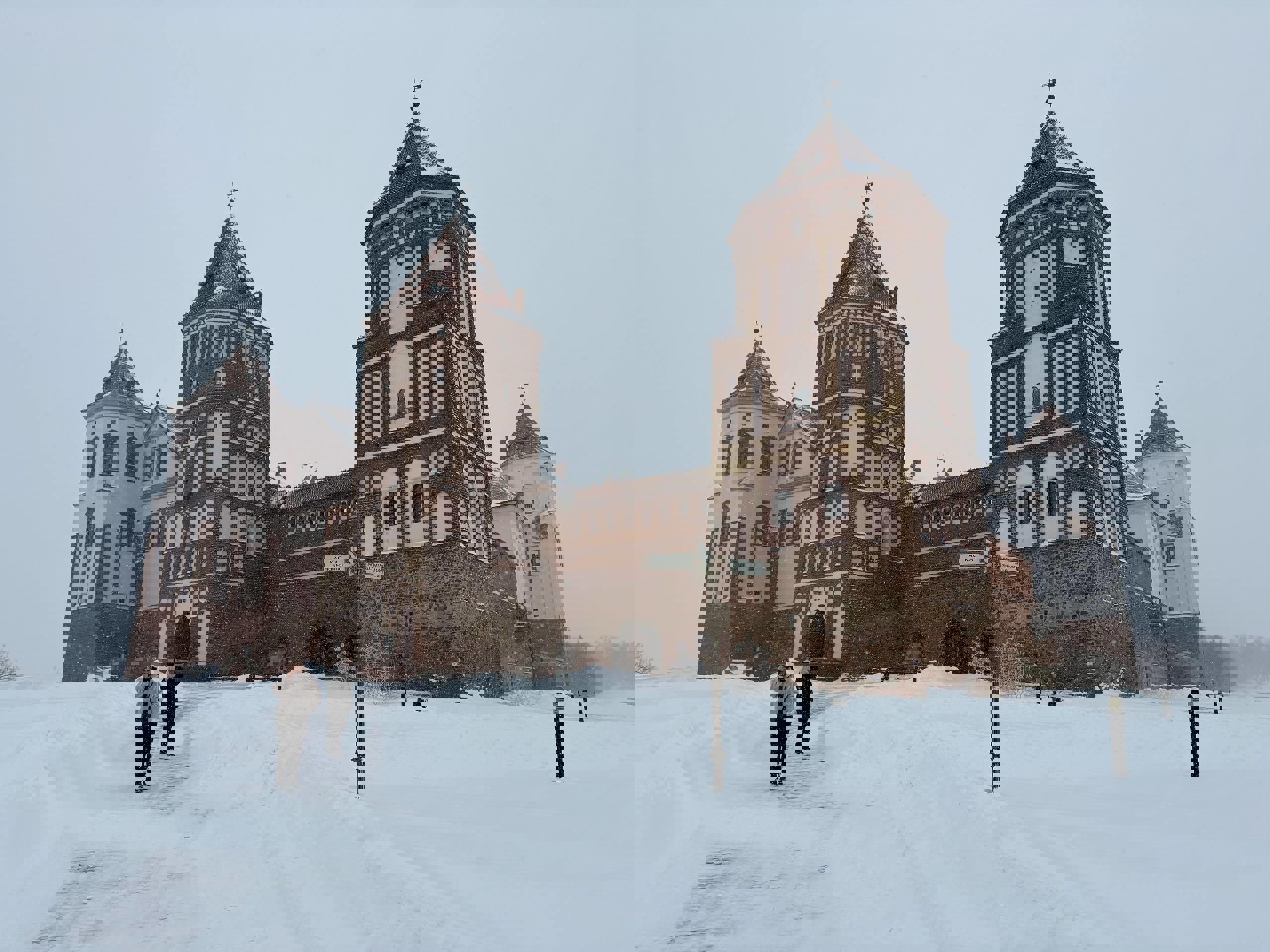 Беларусь: по-королевски и по-княжески + праздничный Уик-энд в Минске (37/47)