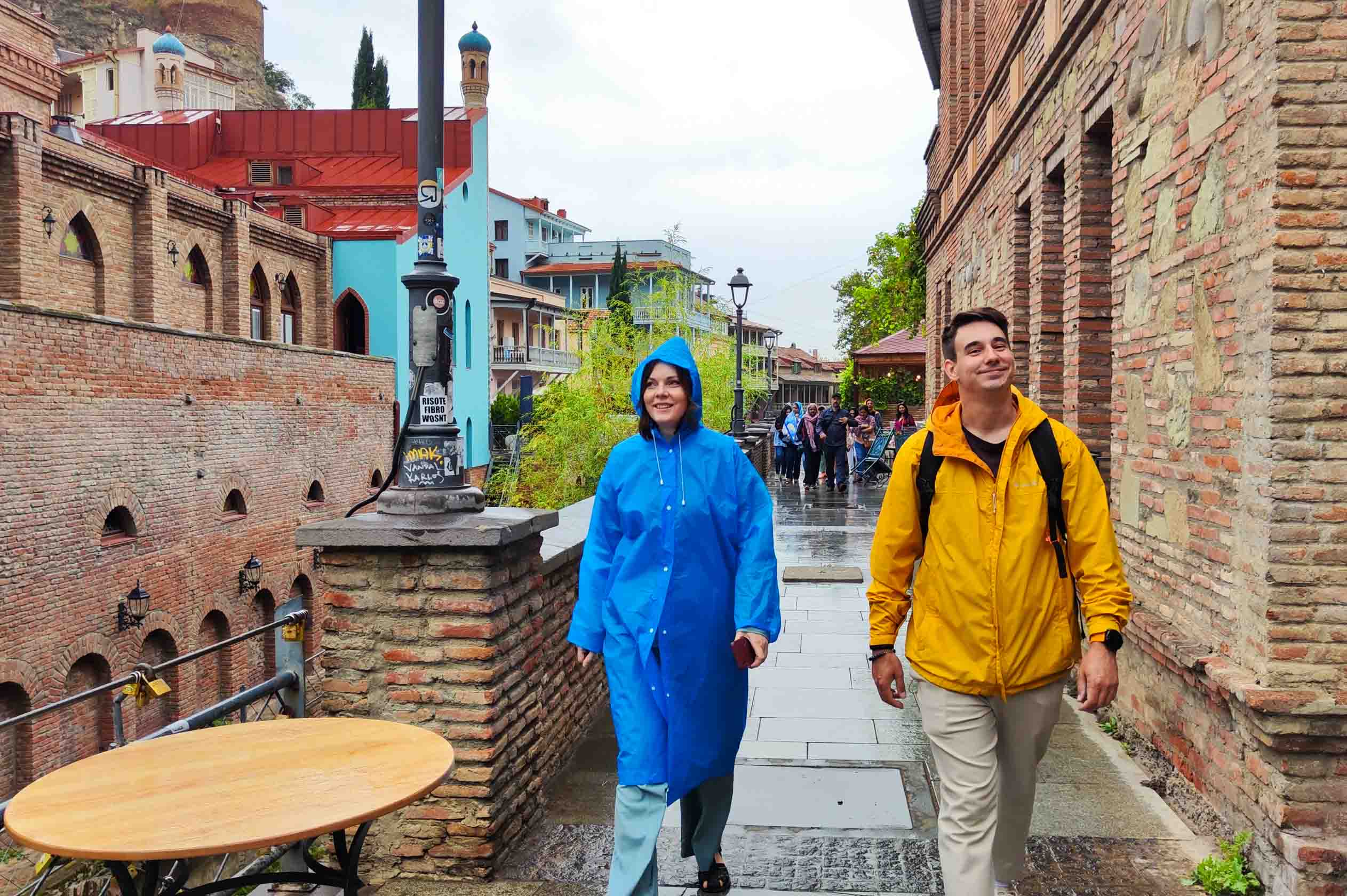 Горы, вино, великая история и люди! Яркая Грузия!