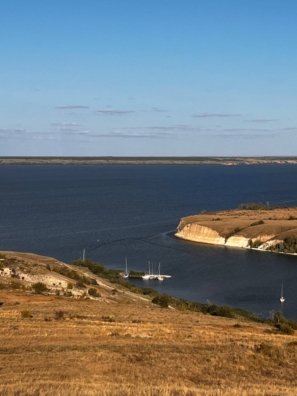 Откройте Волгоградское море на шикарной яхте Jeanneau 40. (2/42)