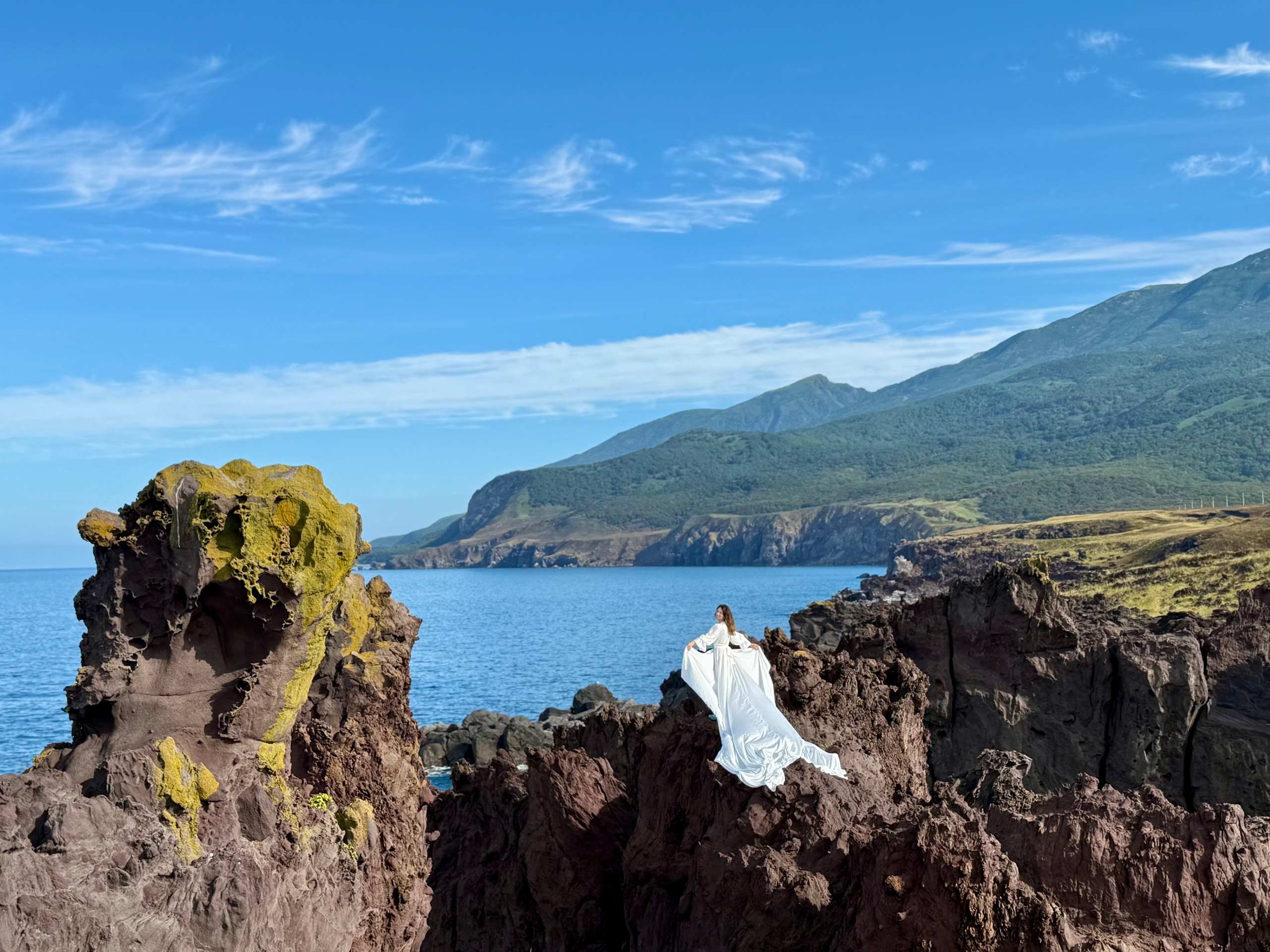 Сахалин и Курилы - путешествие на краю Земли: авторский тур, 8 захватывающих дней