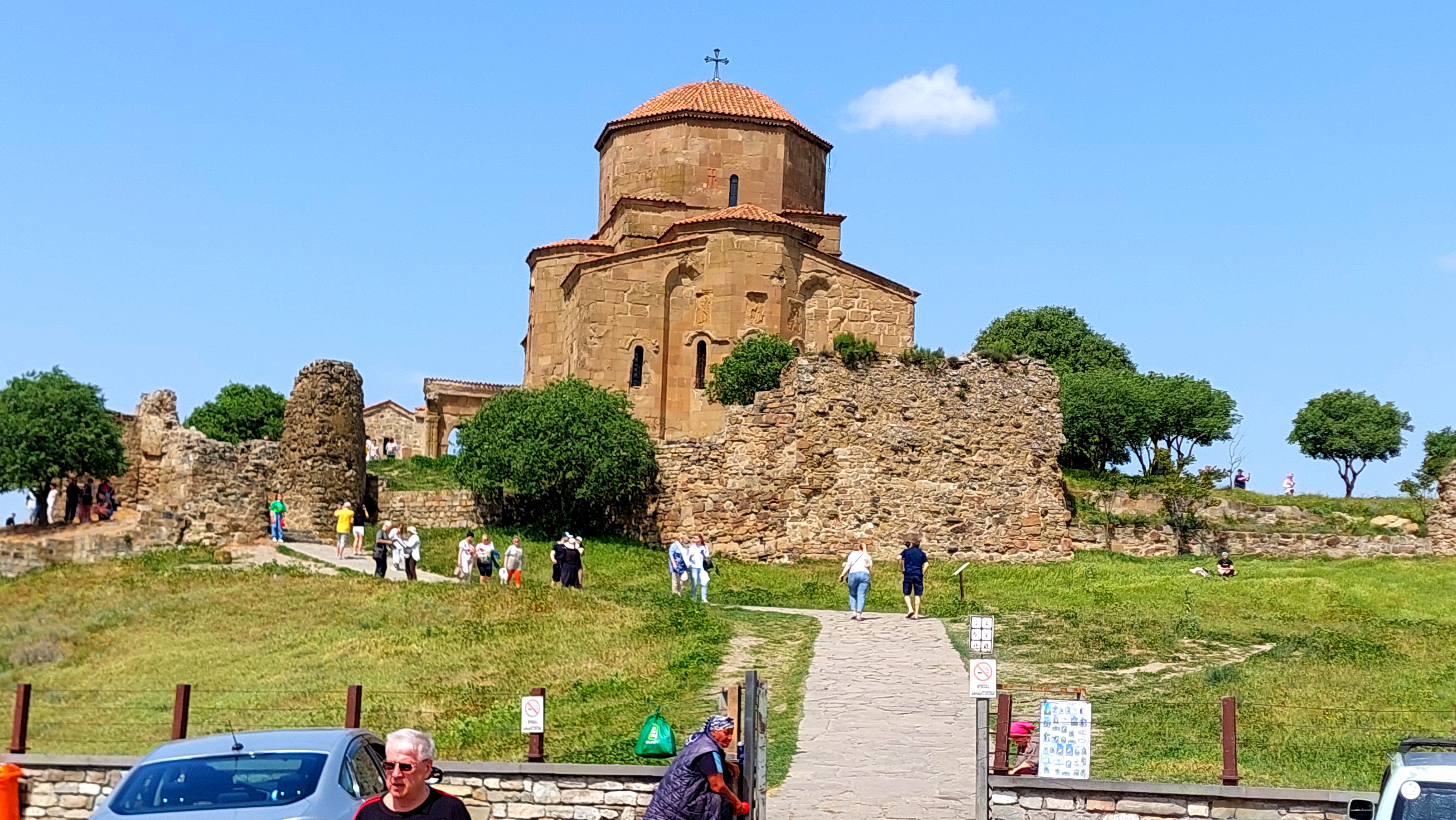 Индивидуальная экскурсия  Тбилиси-Мцхета две столицы (1/22)