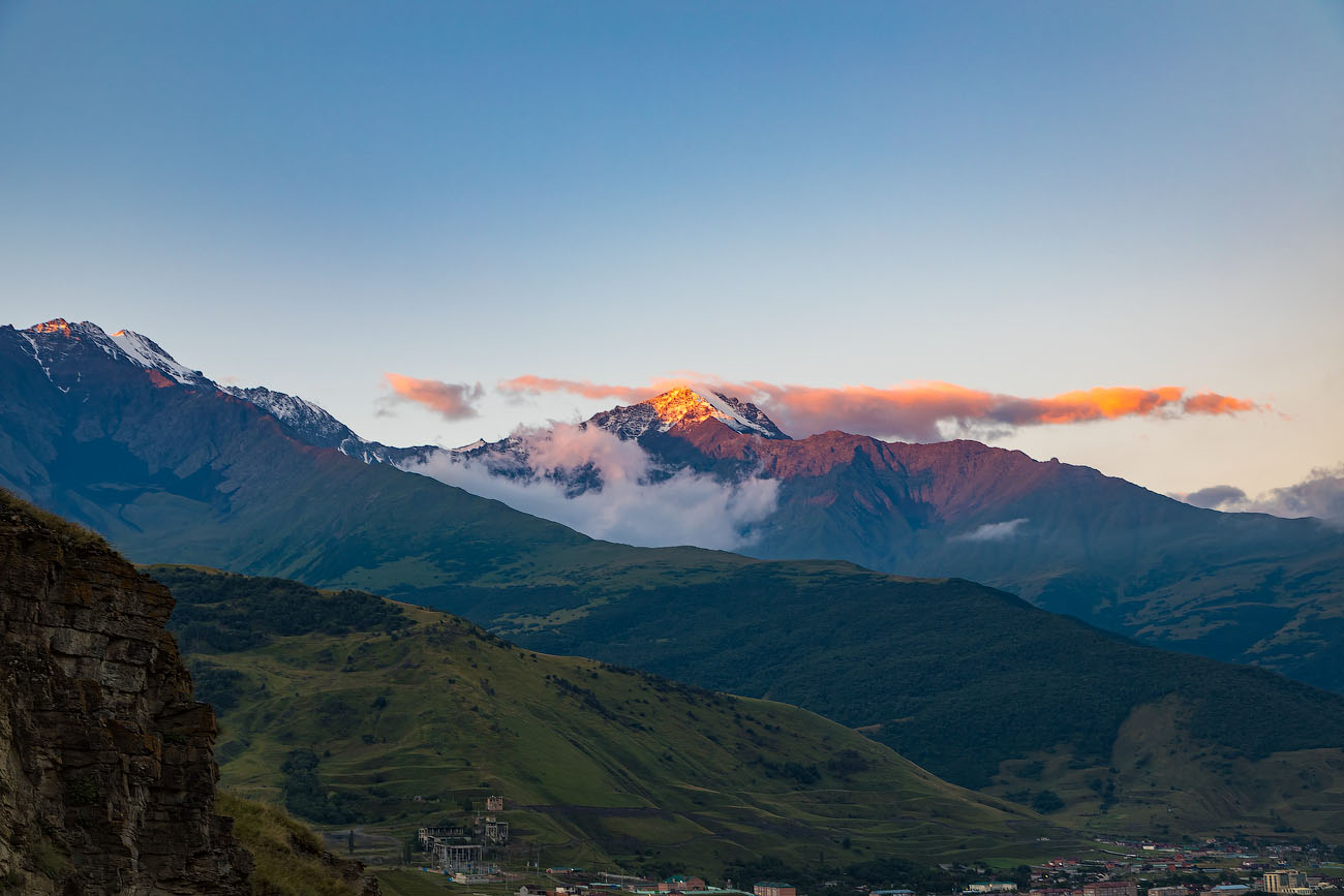 Девичник на Кавказе (1/10)