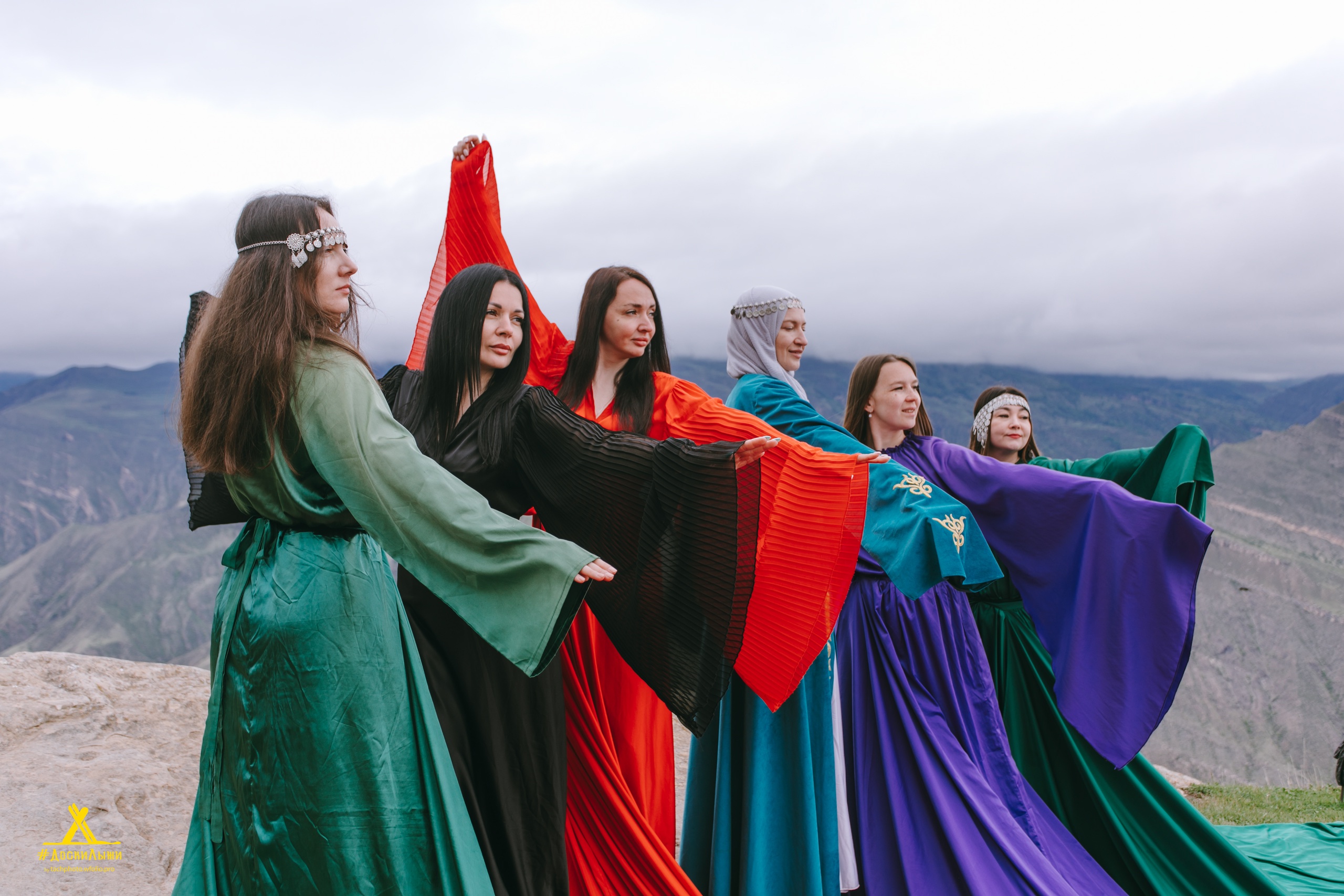 Солнечный Дагестан: горы, ущелья, Дербент (8/21)