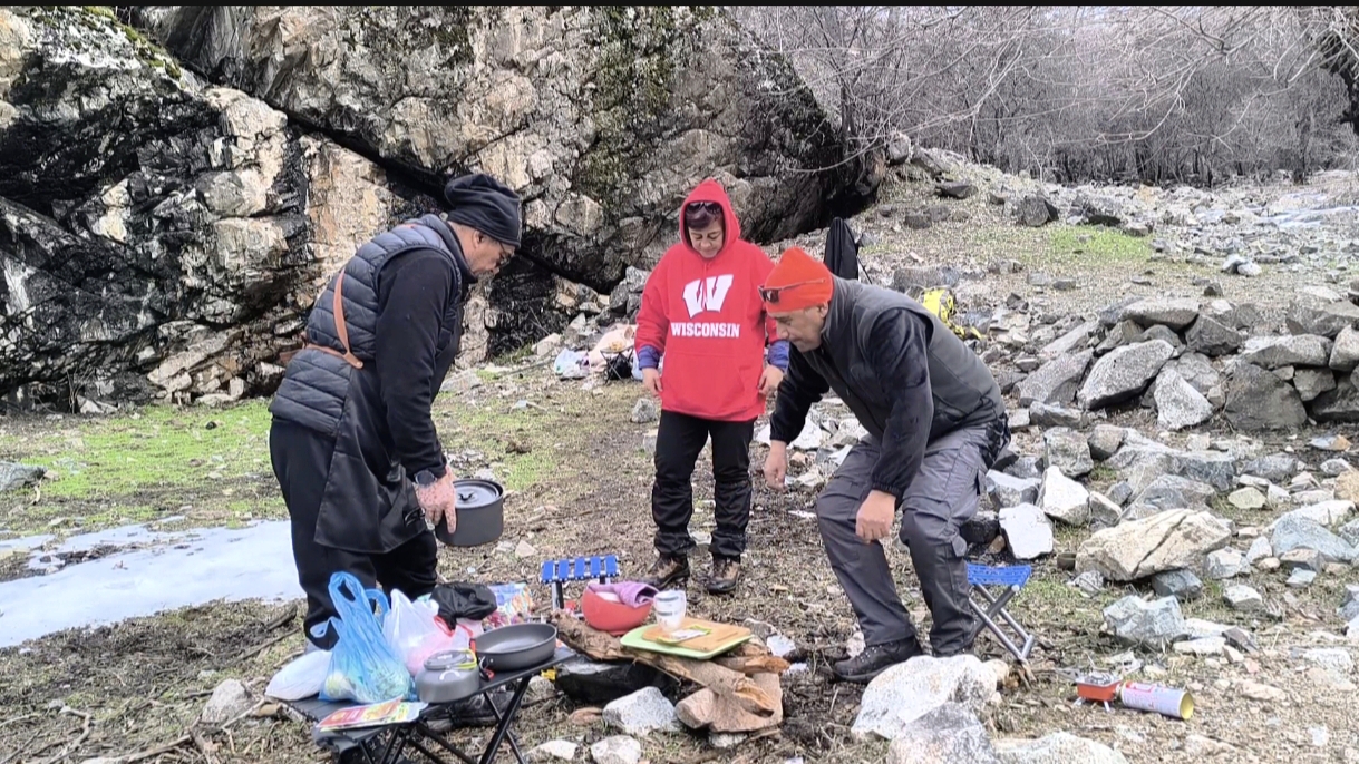 День в горах рядом с Душанбе: водопад и традиционная кухня (13/25)