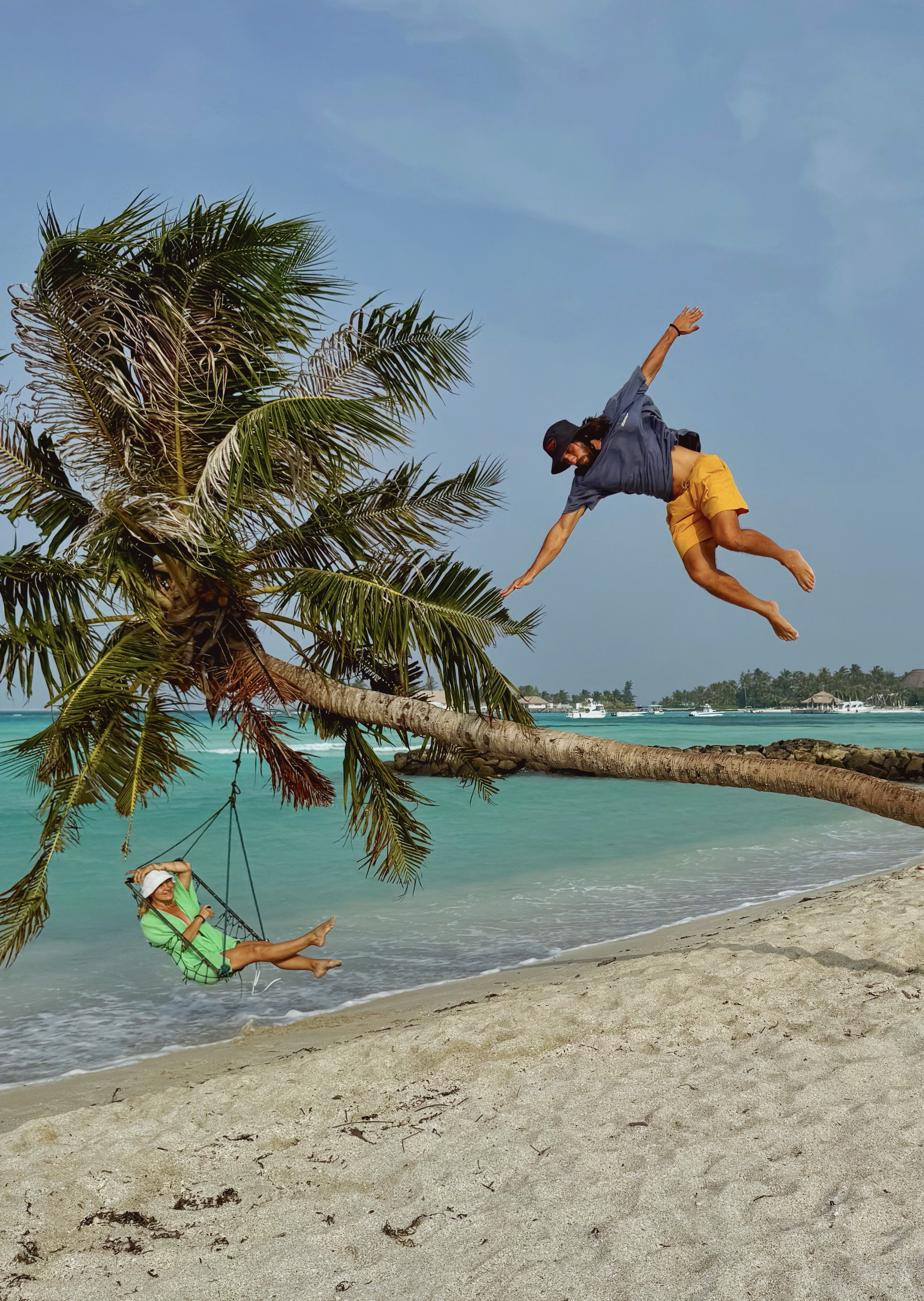 Внимание, мы на Мальдивах!