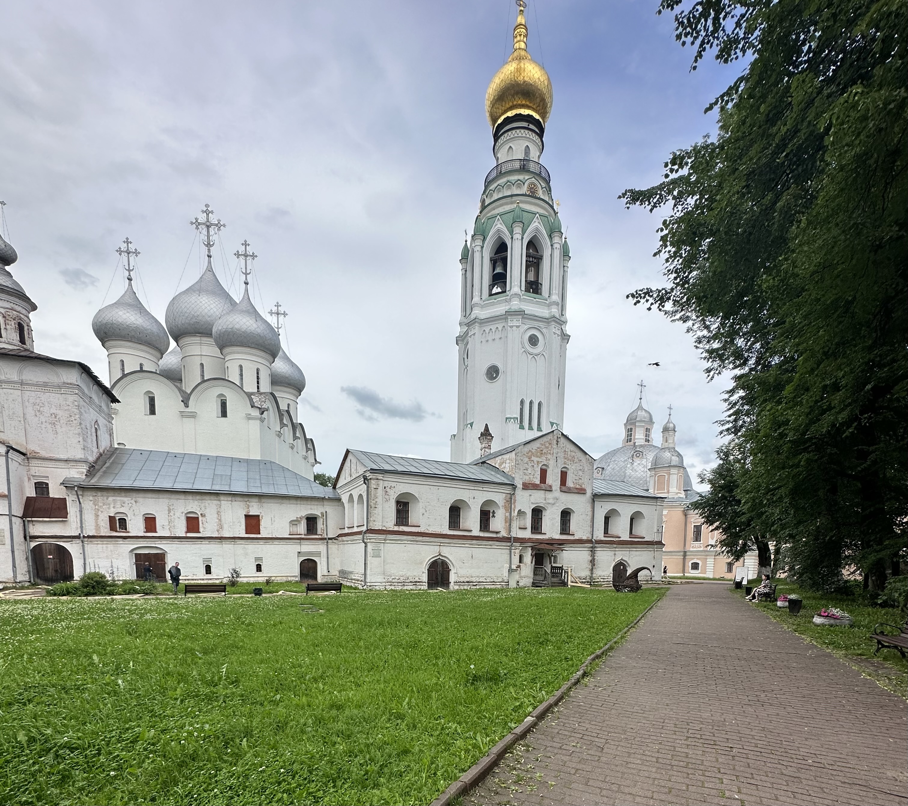 Север, который берегут . Эксклюзивный авторский тур с архитектором-реставратором (8/16)