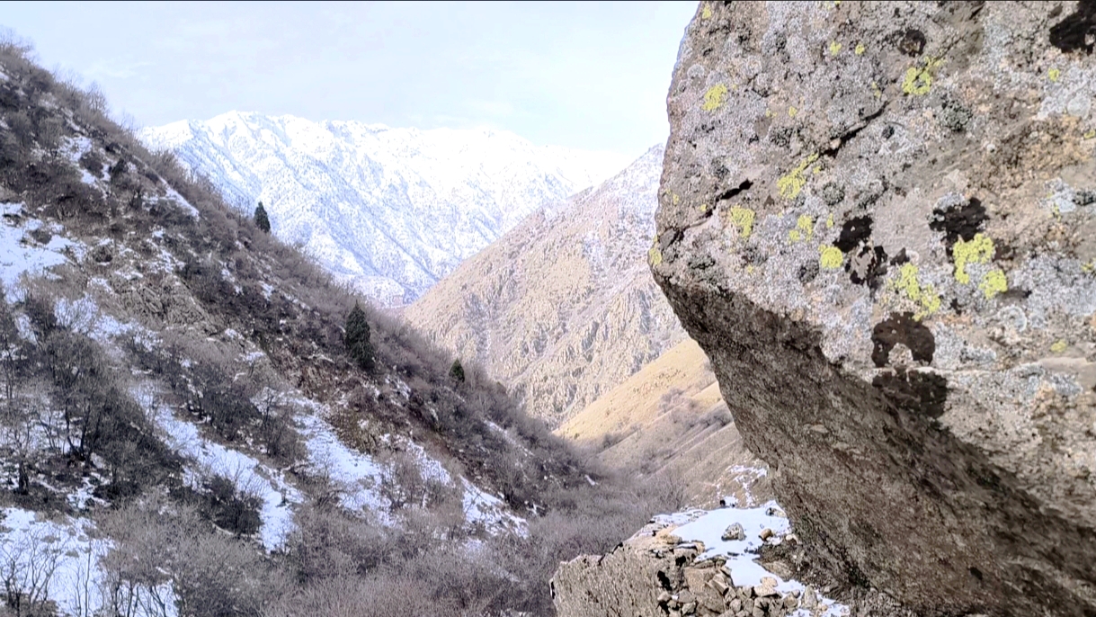 День в горах рядом с Душанбе: водопад и традиционная кухня (12/25)
