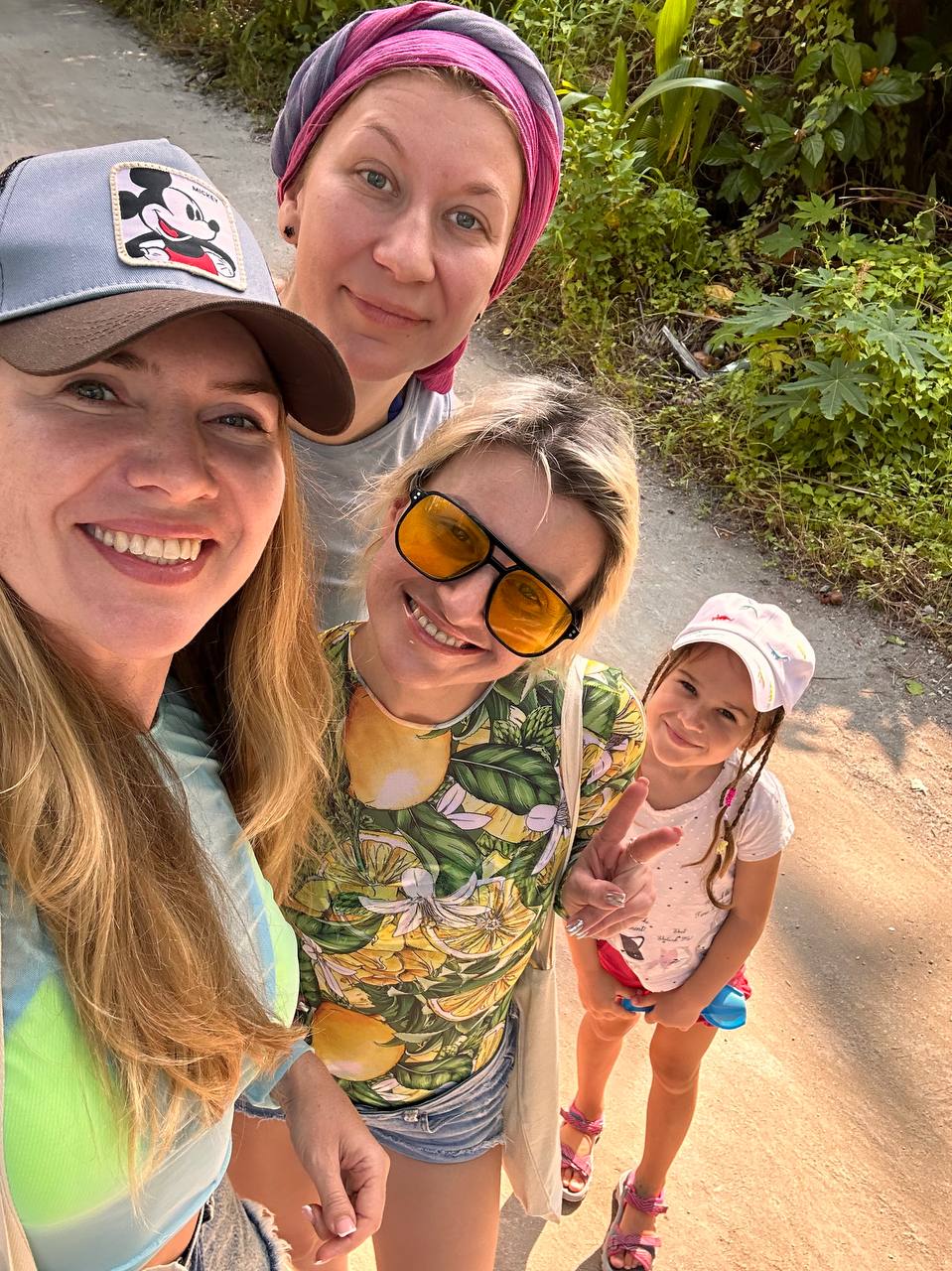 Тодду Magic: ретрит с йогой в гамаках и саунд-хилингом (30/58)