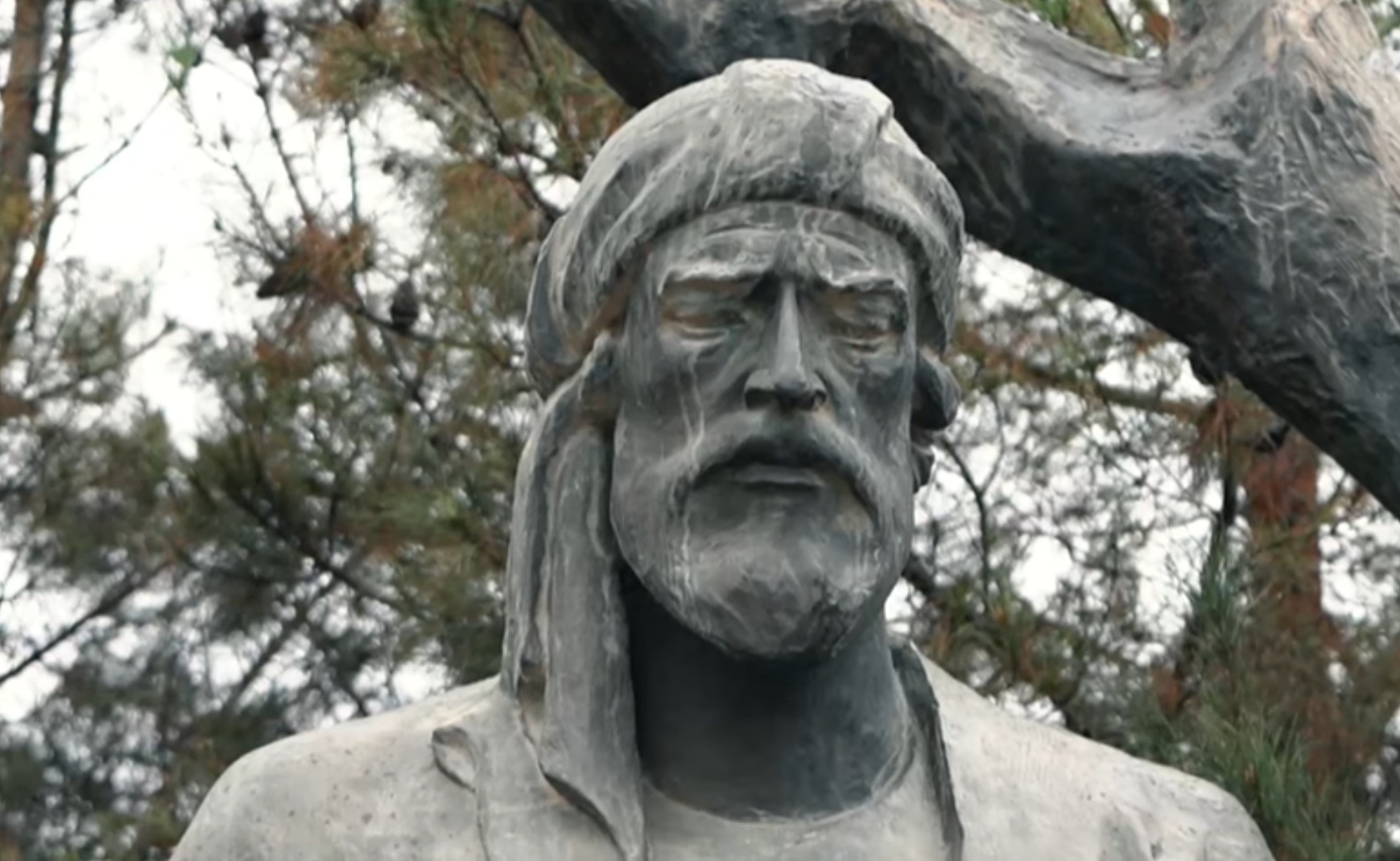 Гянджа — легенда в камне и стихах (16/23)