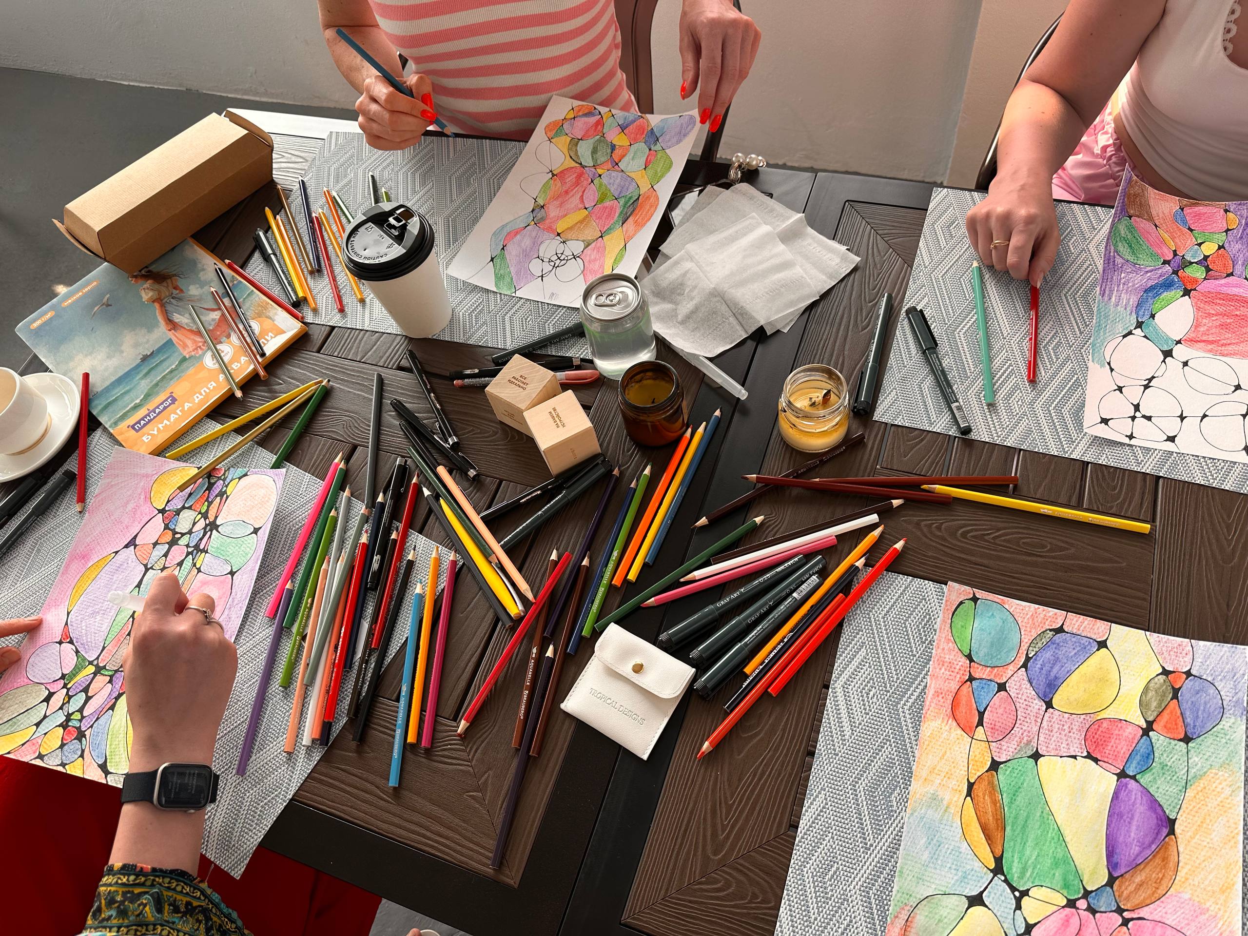 Тодду Magic: ретрит с йогой в гамаках и саунд-хилингом (48/58)