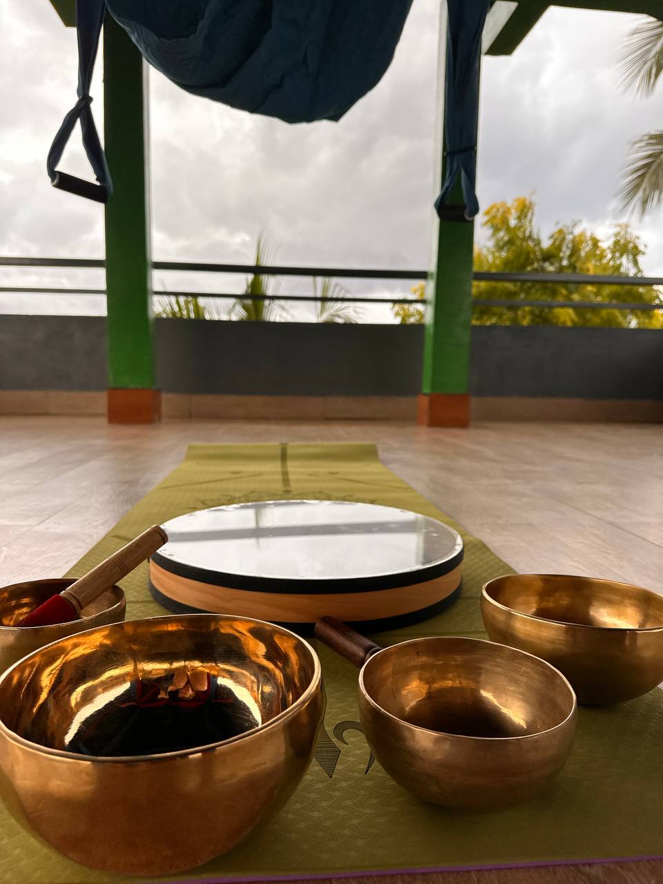 Тодду Magic: ретрит с йогой в гамаках и саунд-хилингом (18/58)