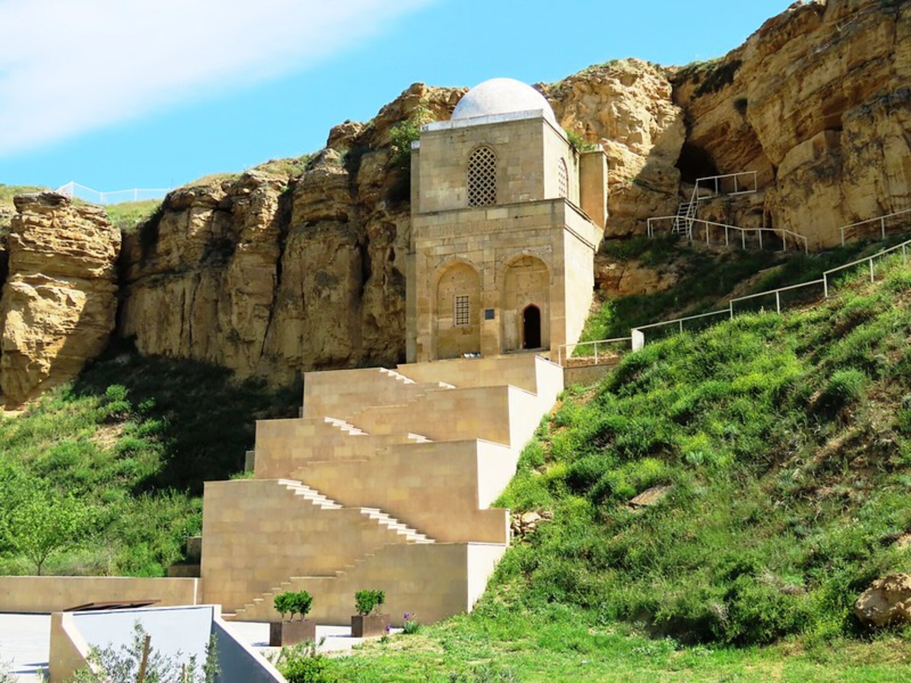 Винный тур в Мейсери: сыры, природа и, разумеется, вино (9/29)