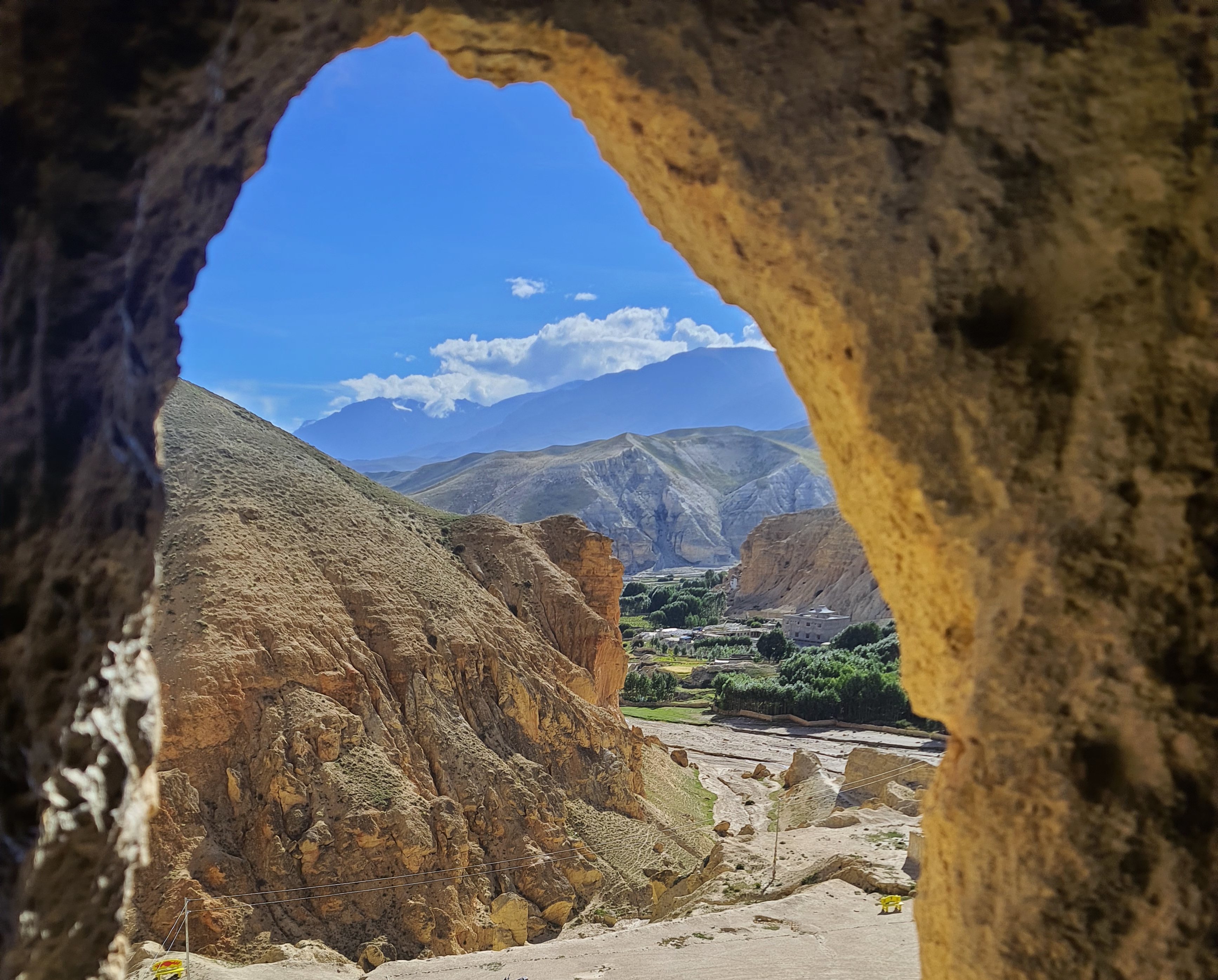 Мустанг: тур-инициация в тайны и магию запретного королевства Ло (8/59)