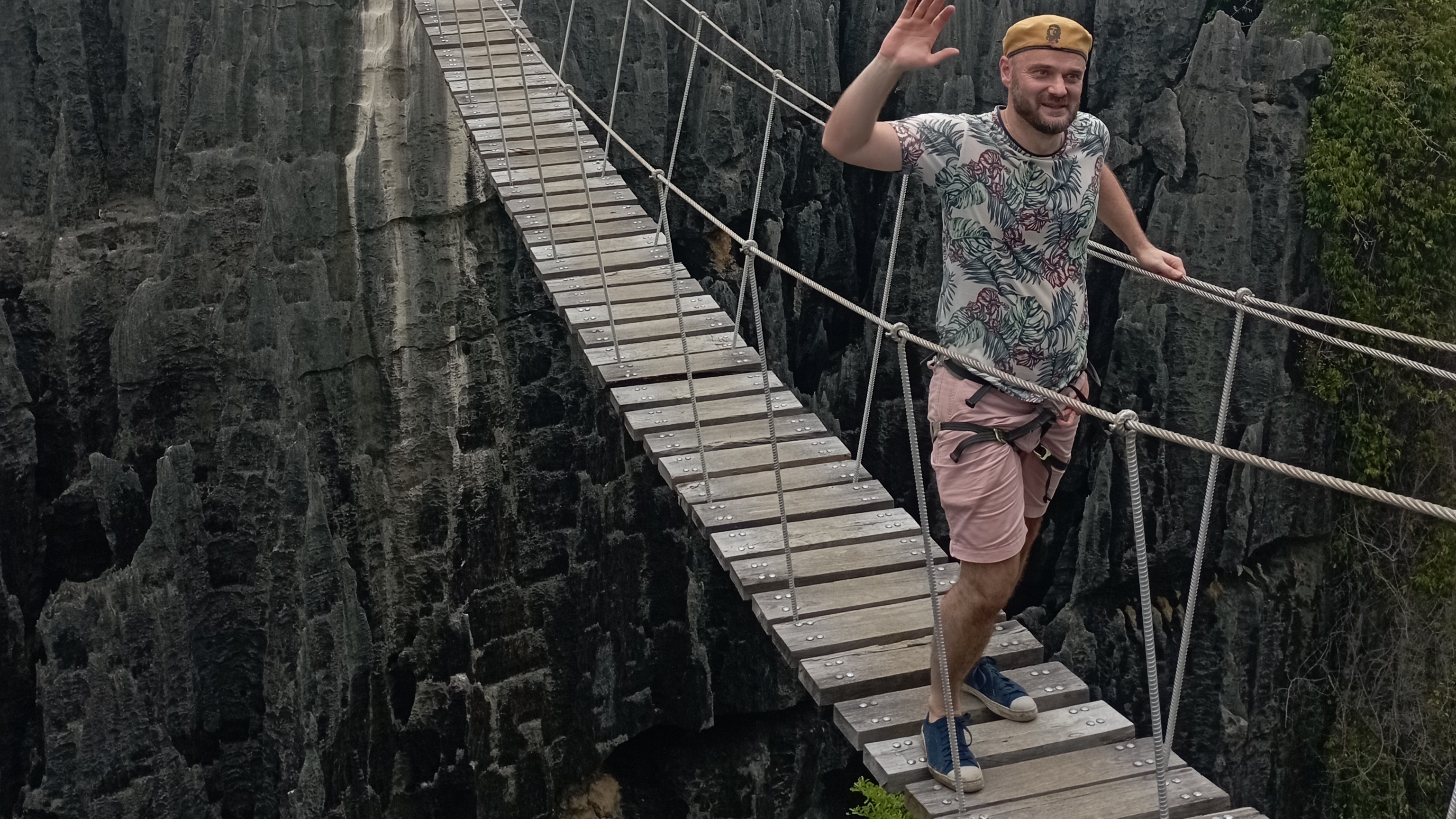 Мадагаскар: Гранд Цинги, Баобабы и Лемуры — Индивидуальный Тур - без Скрытых Доплат